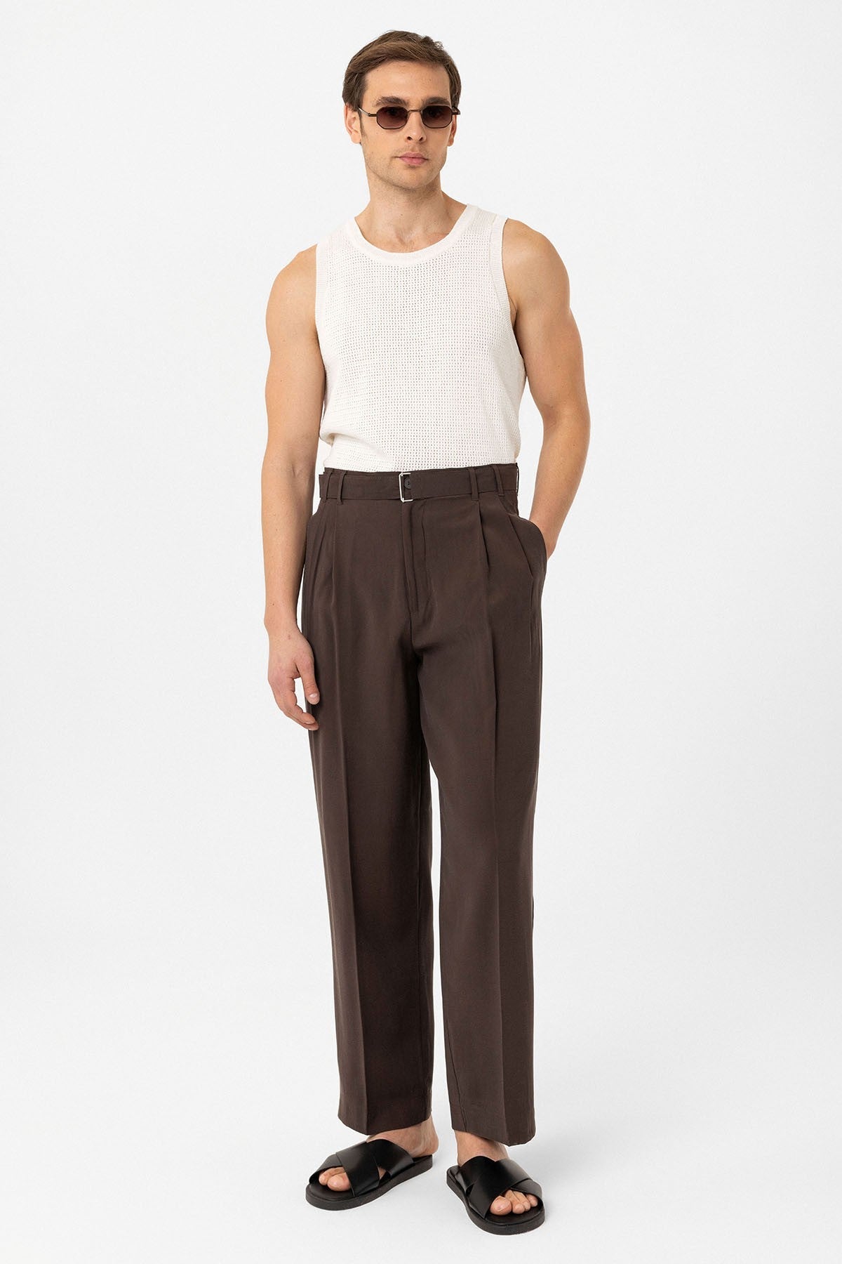 Antioch Modal Fabric Relaxed-Fit Men's Pants with a Belt