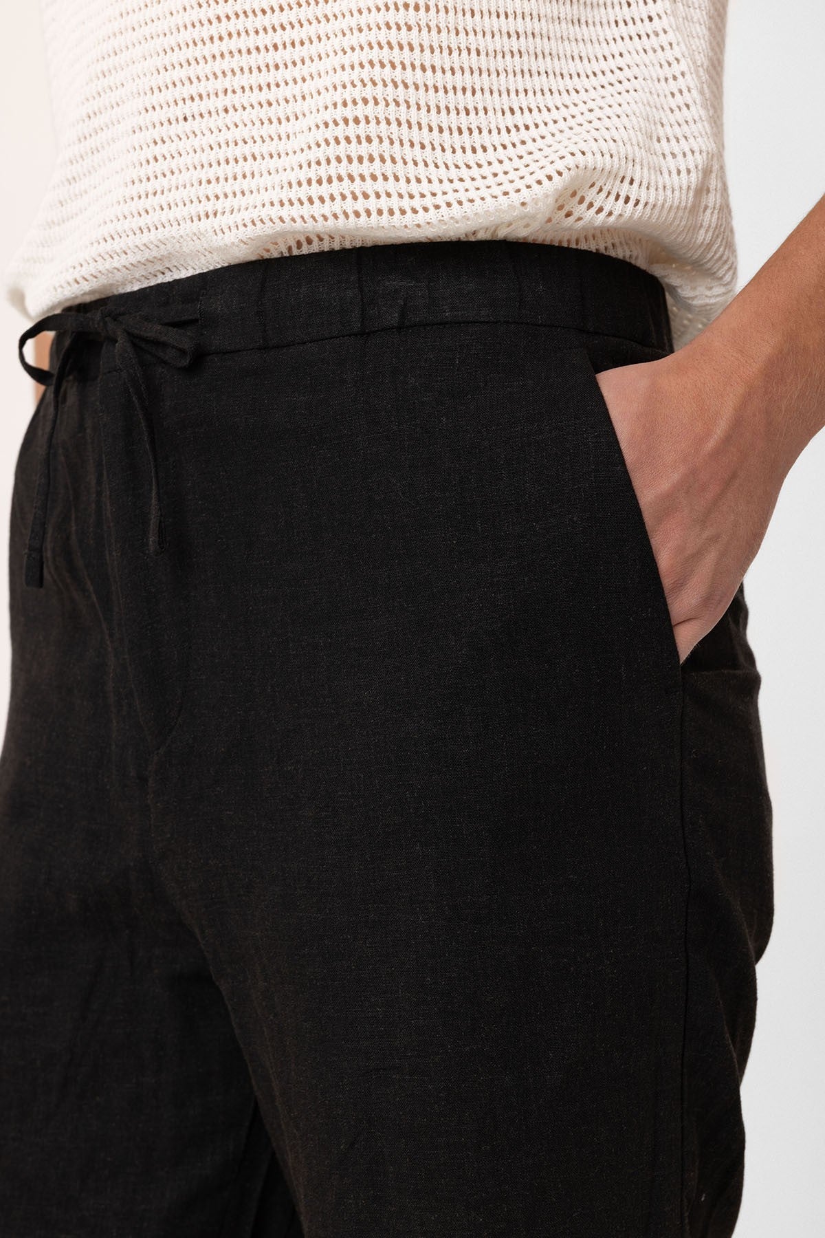 Antioch Men's Linen-Blend Shorts