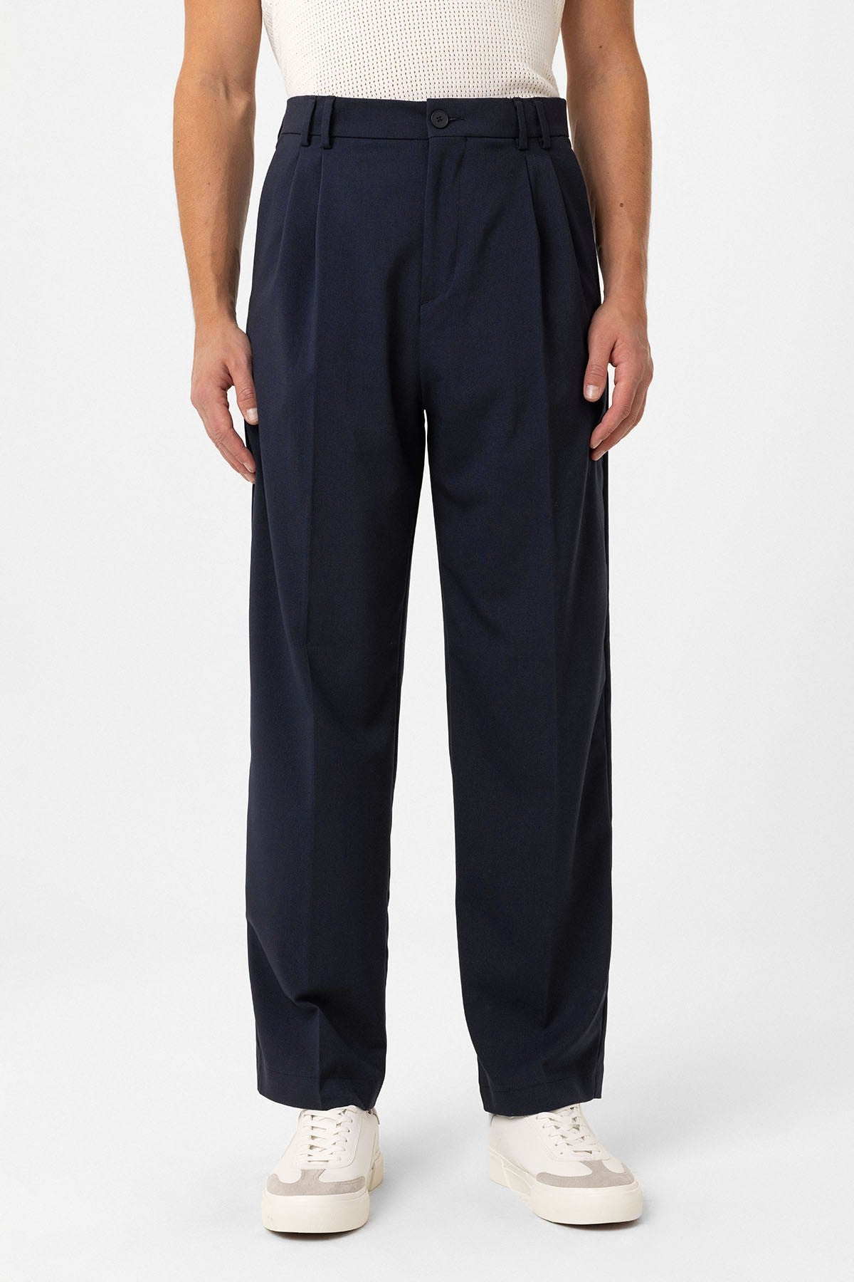Men's Double-Pleated Baggy-Fit Pants
