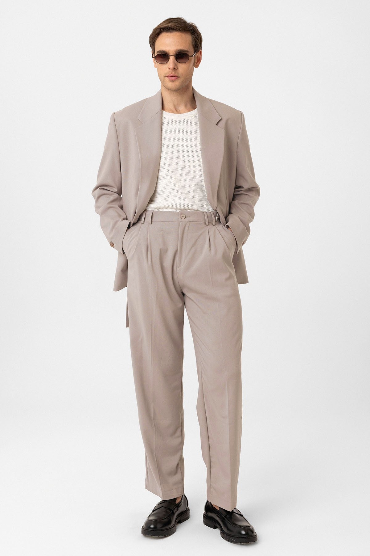 Men's Double-Pleated Baggy-Fit Pants