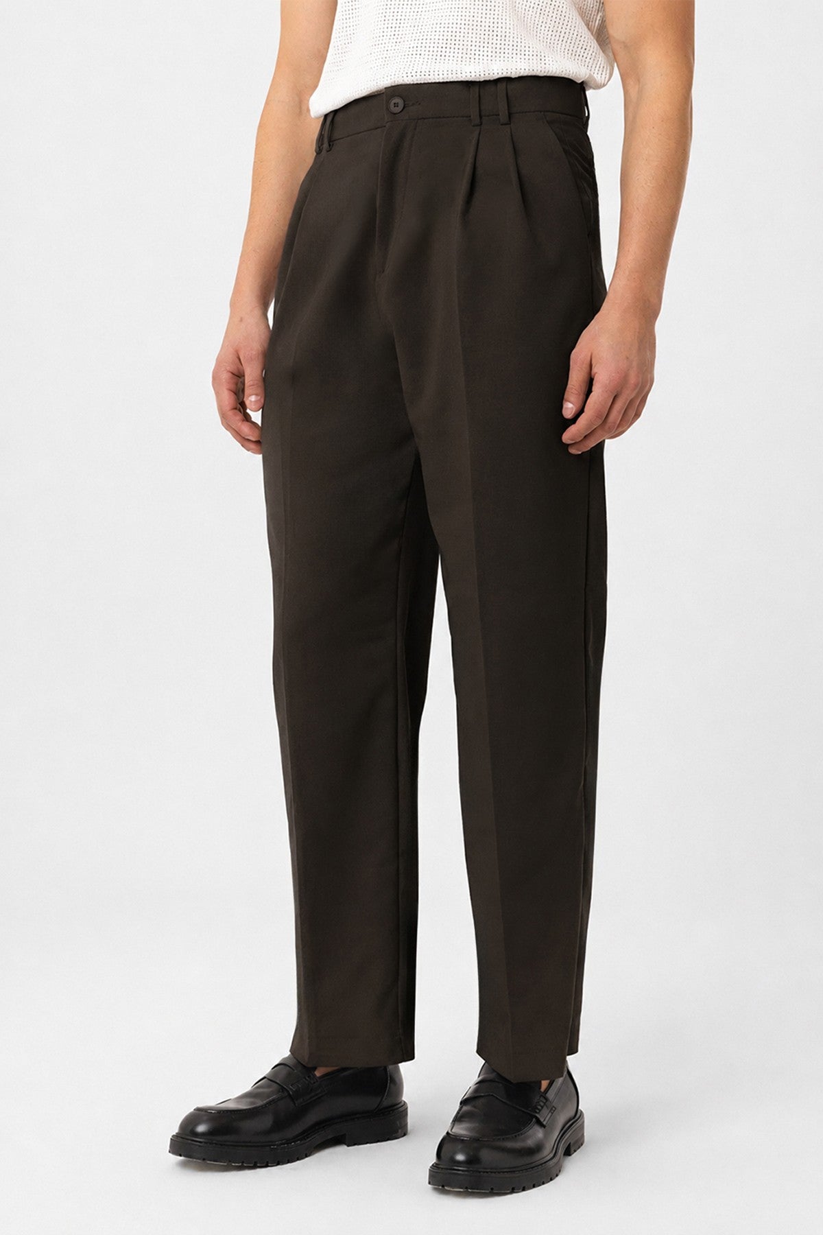 Men's Double-Pleated Baggy-Fit Pants