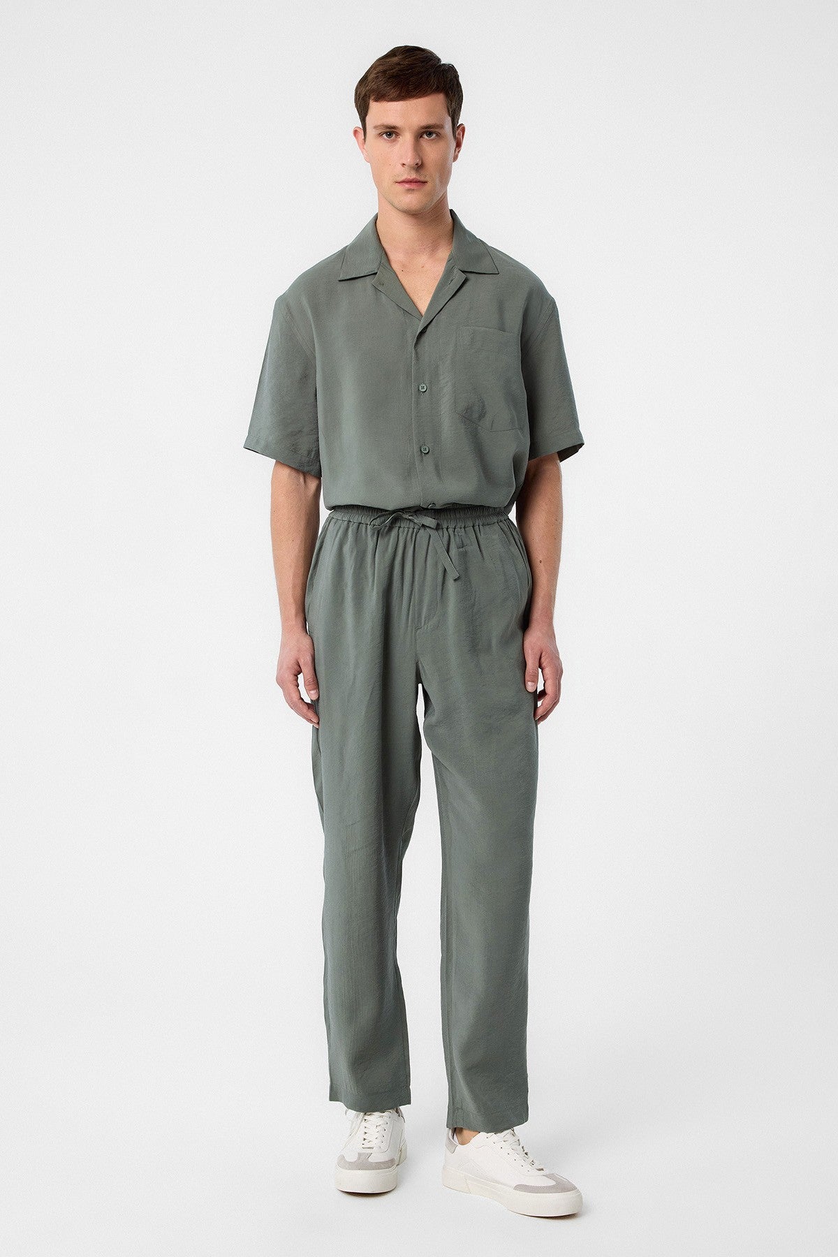 Antioch Relaxed Men's Jogger Pants