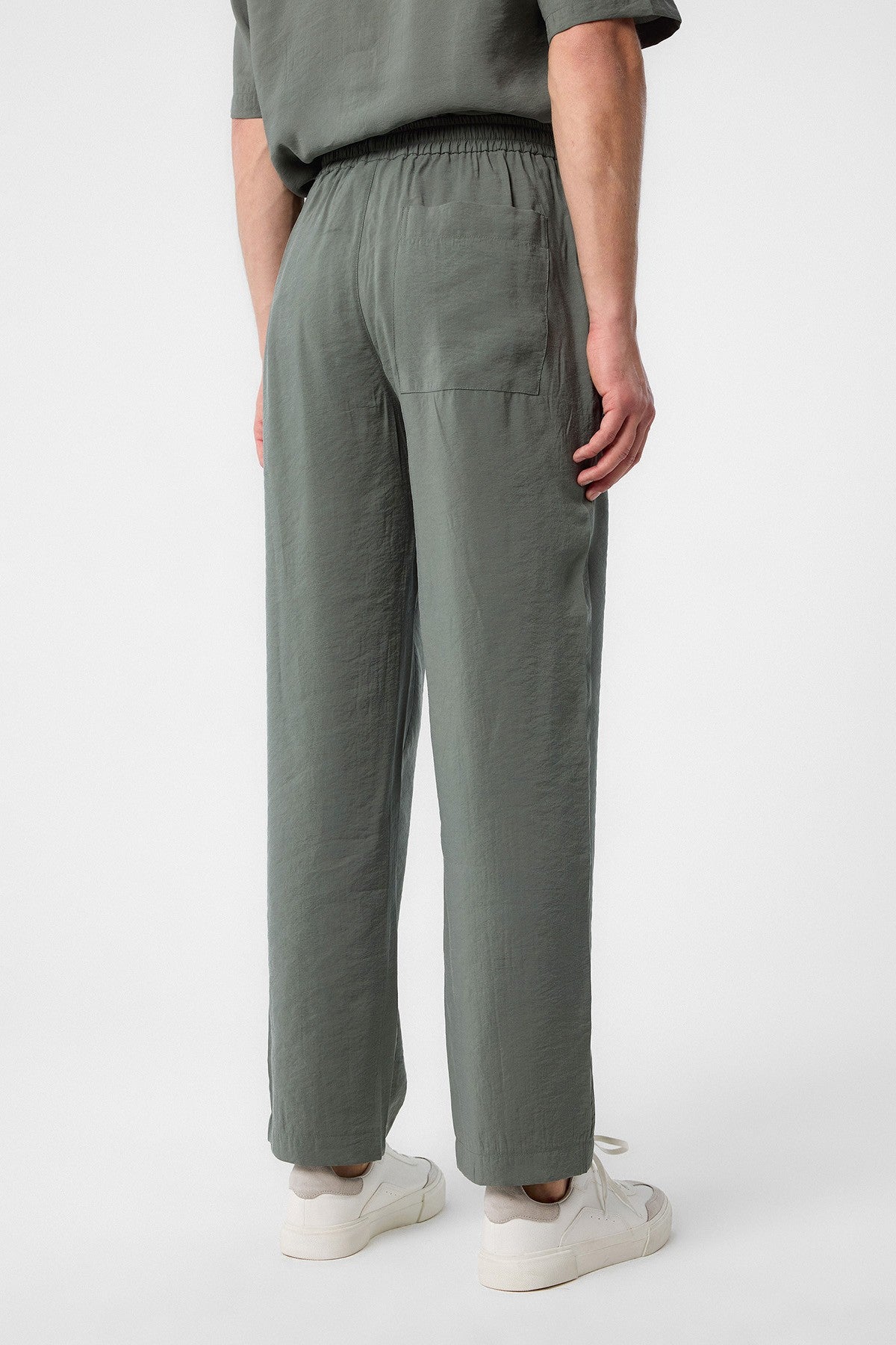 Antioch Relaxed Men's Jogger Pants