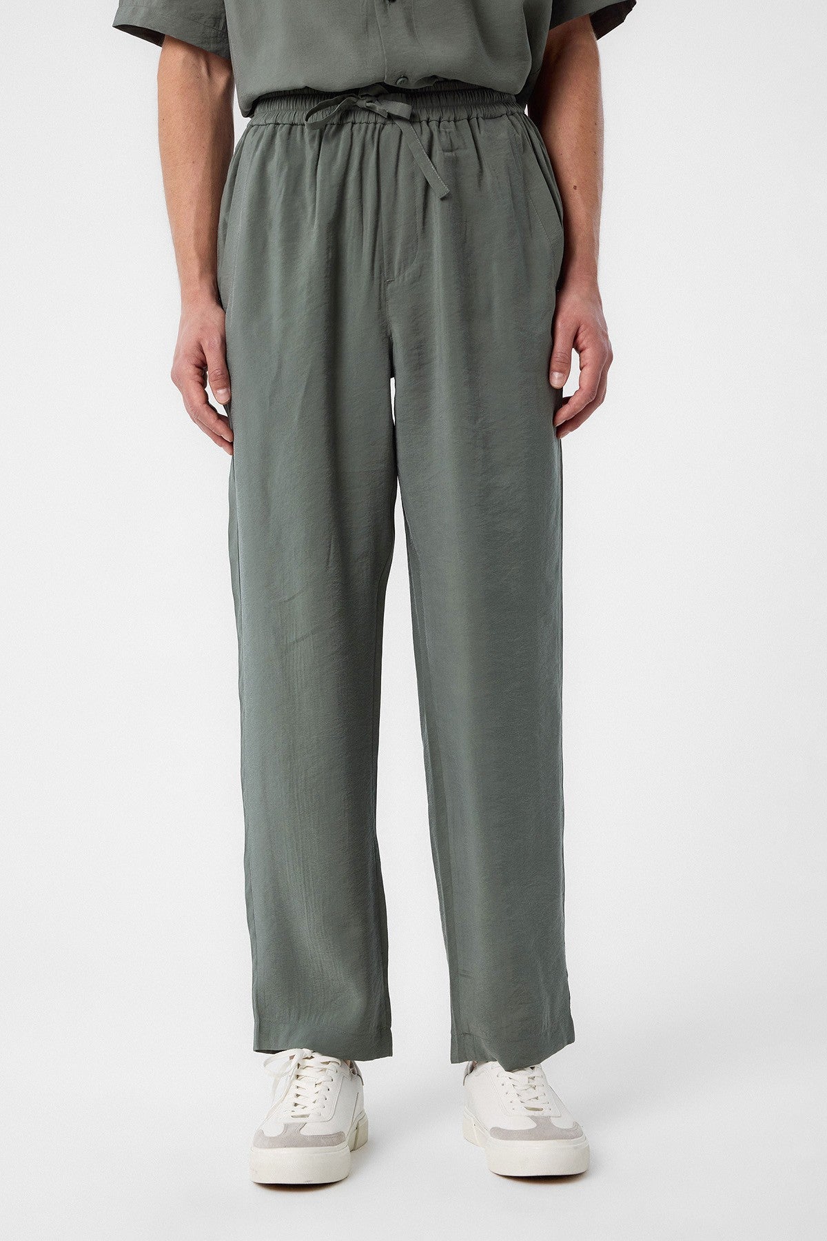 Antioch Relaxed Men's Jogger Pants