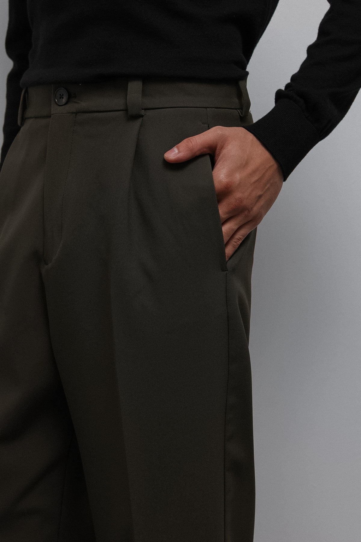 Antioch Relax Fit Baggy Pleated Men's Pants