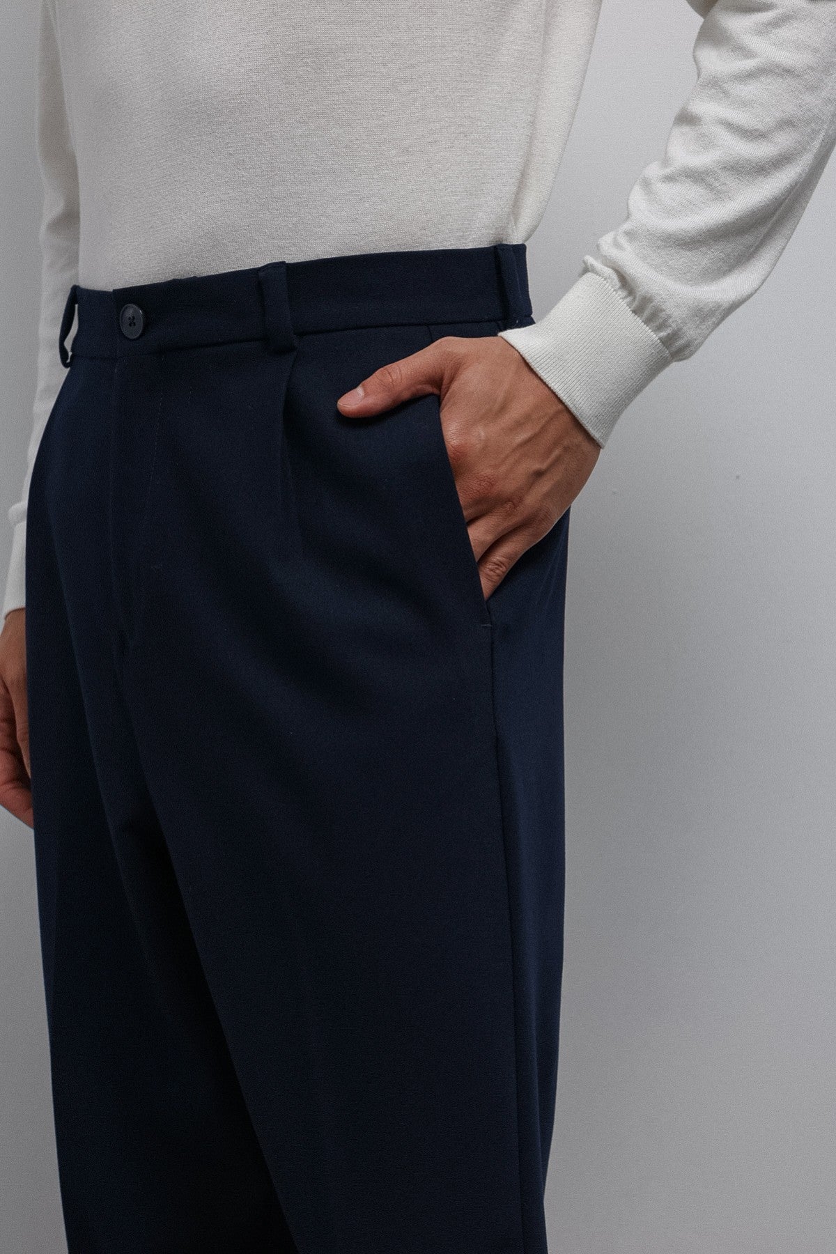 Antioch Relax Fit Baggy Pleated Men's Pants