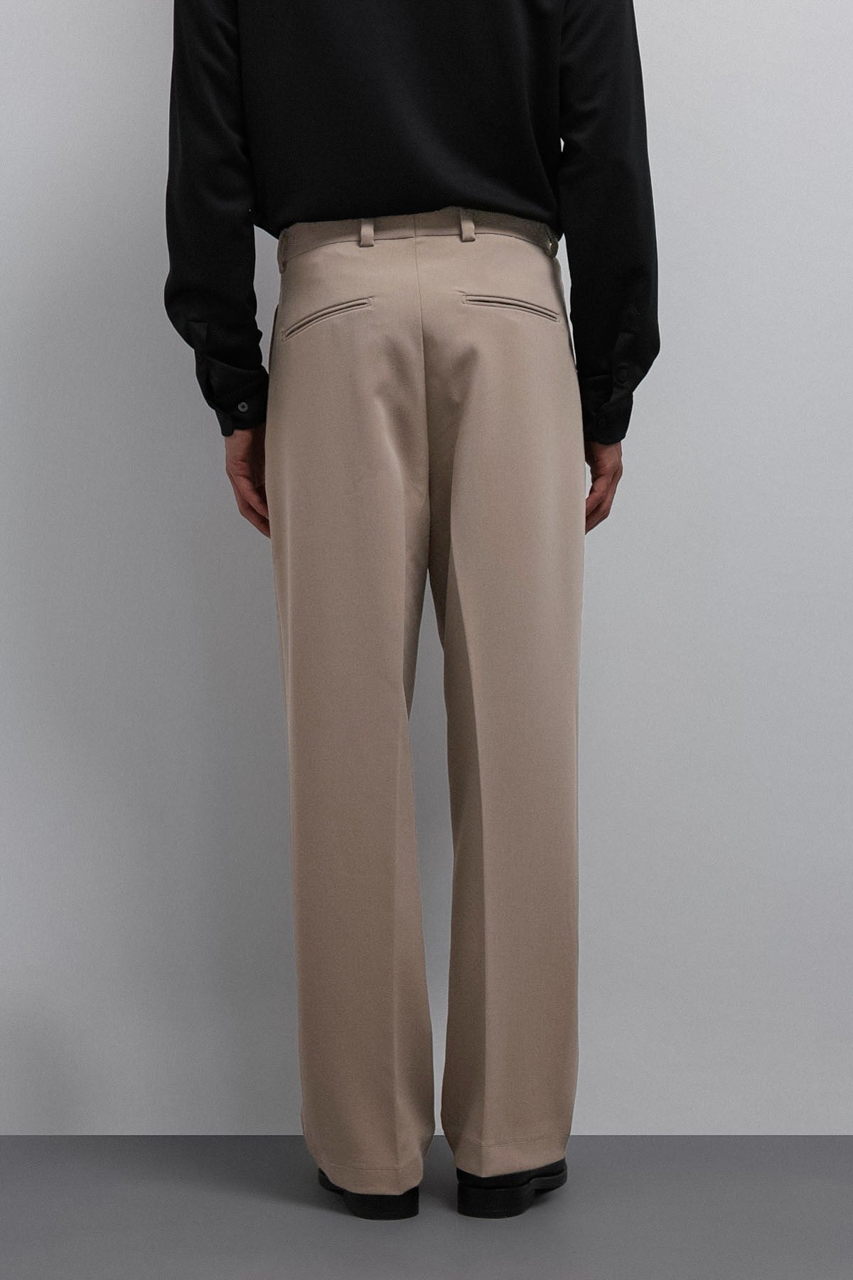 Antioch Relax Fit Baggy Pleated Men's Pants