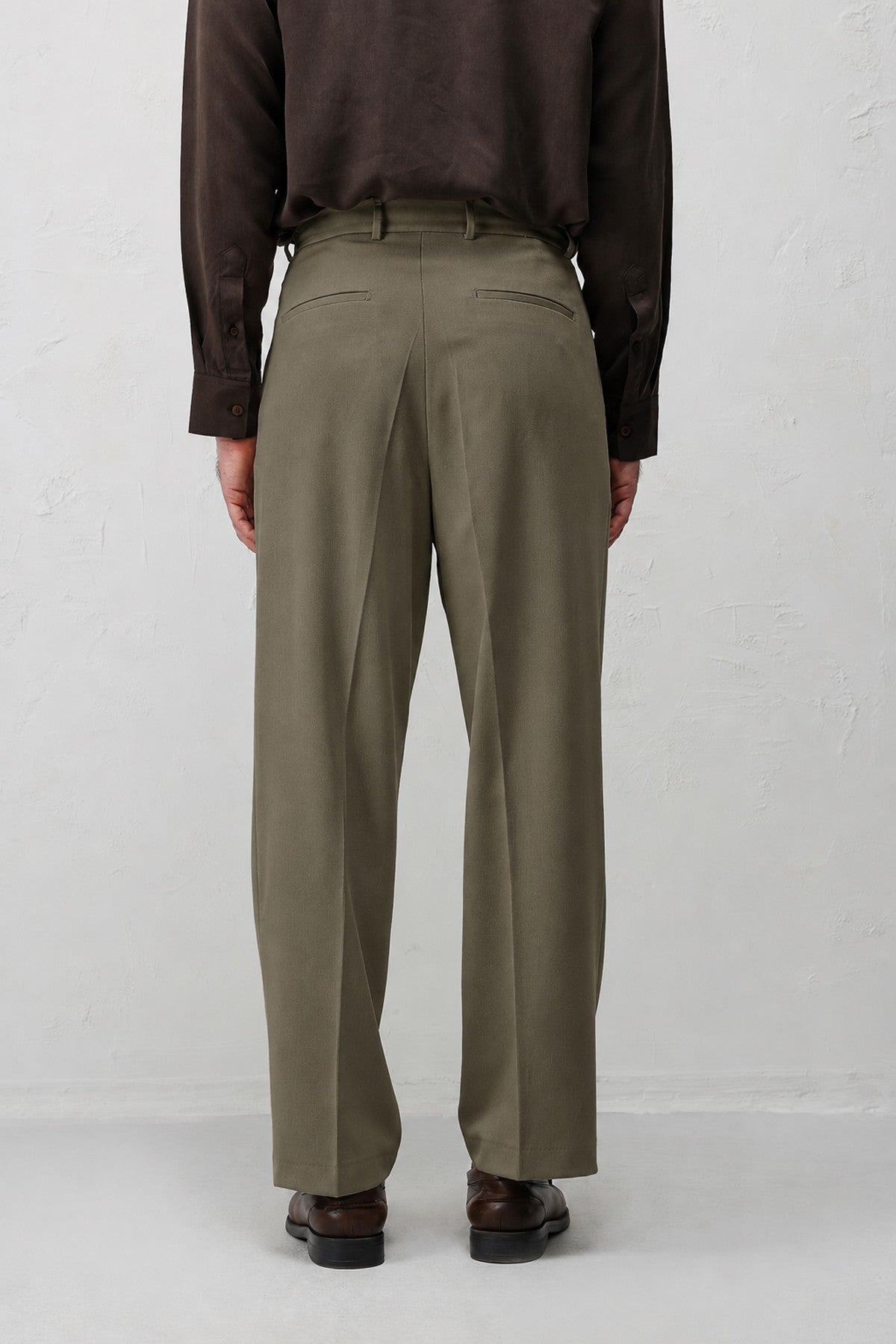 Relax Fit Pleated Men's Pants