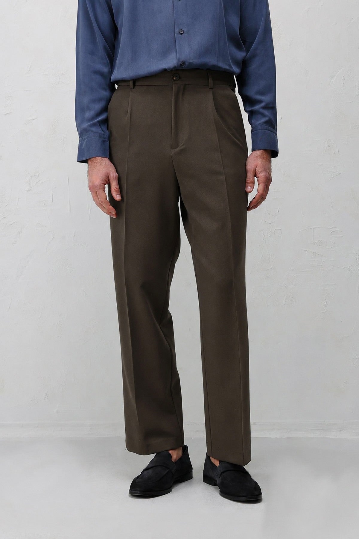 Relax Fit Pleated Men's Pants