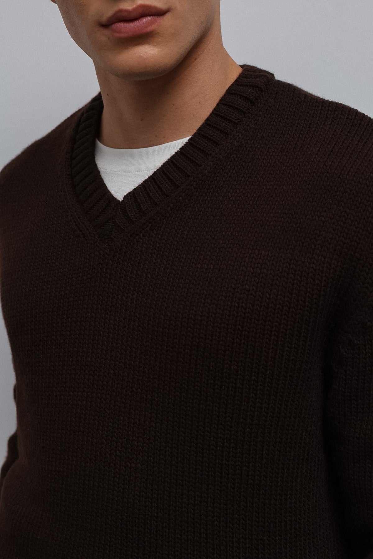 Men's V-Neck Sweater with Antioch Texture