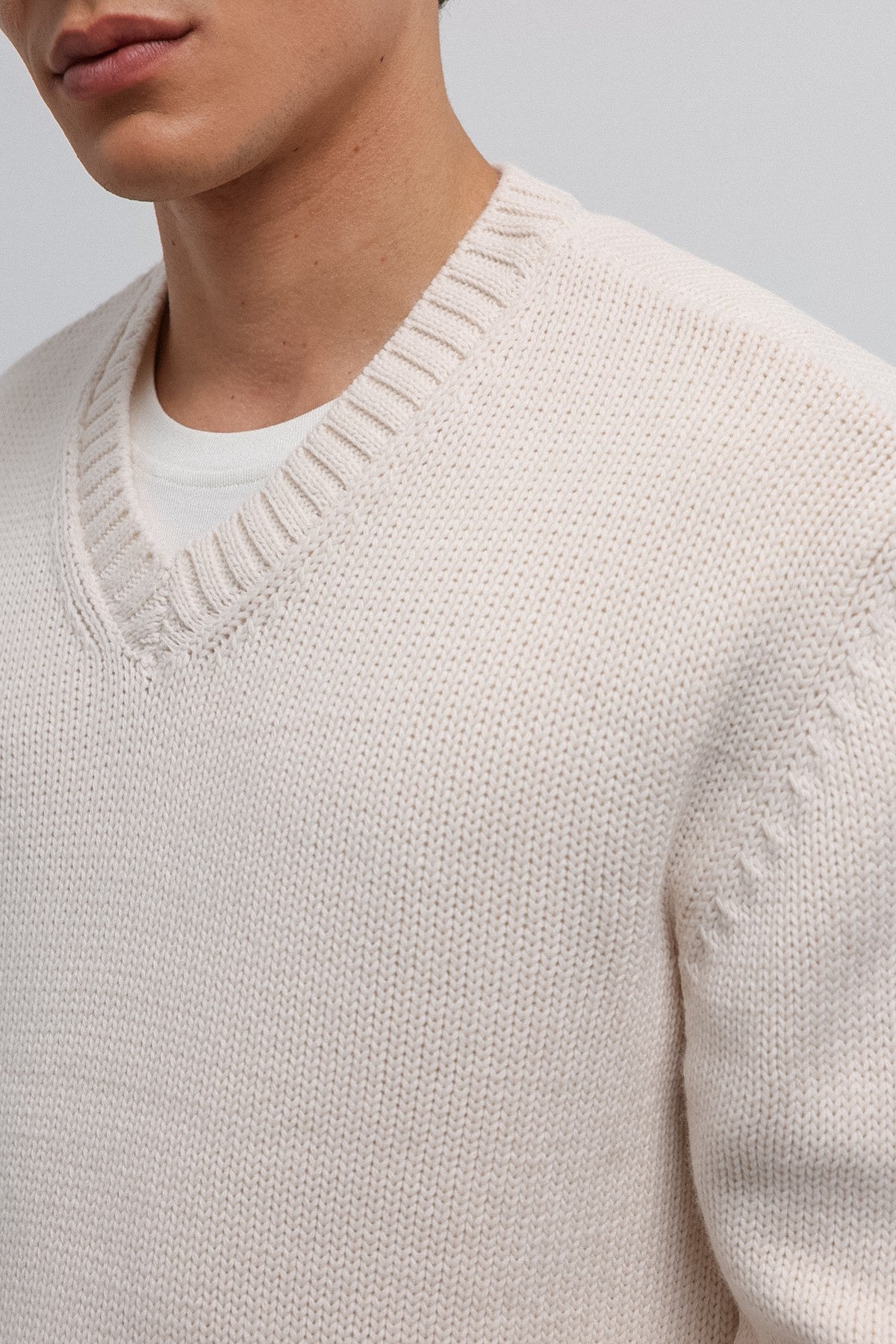 Men's V-Neck Sweater with Antioch Texture