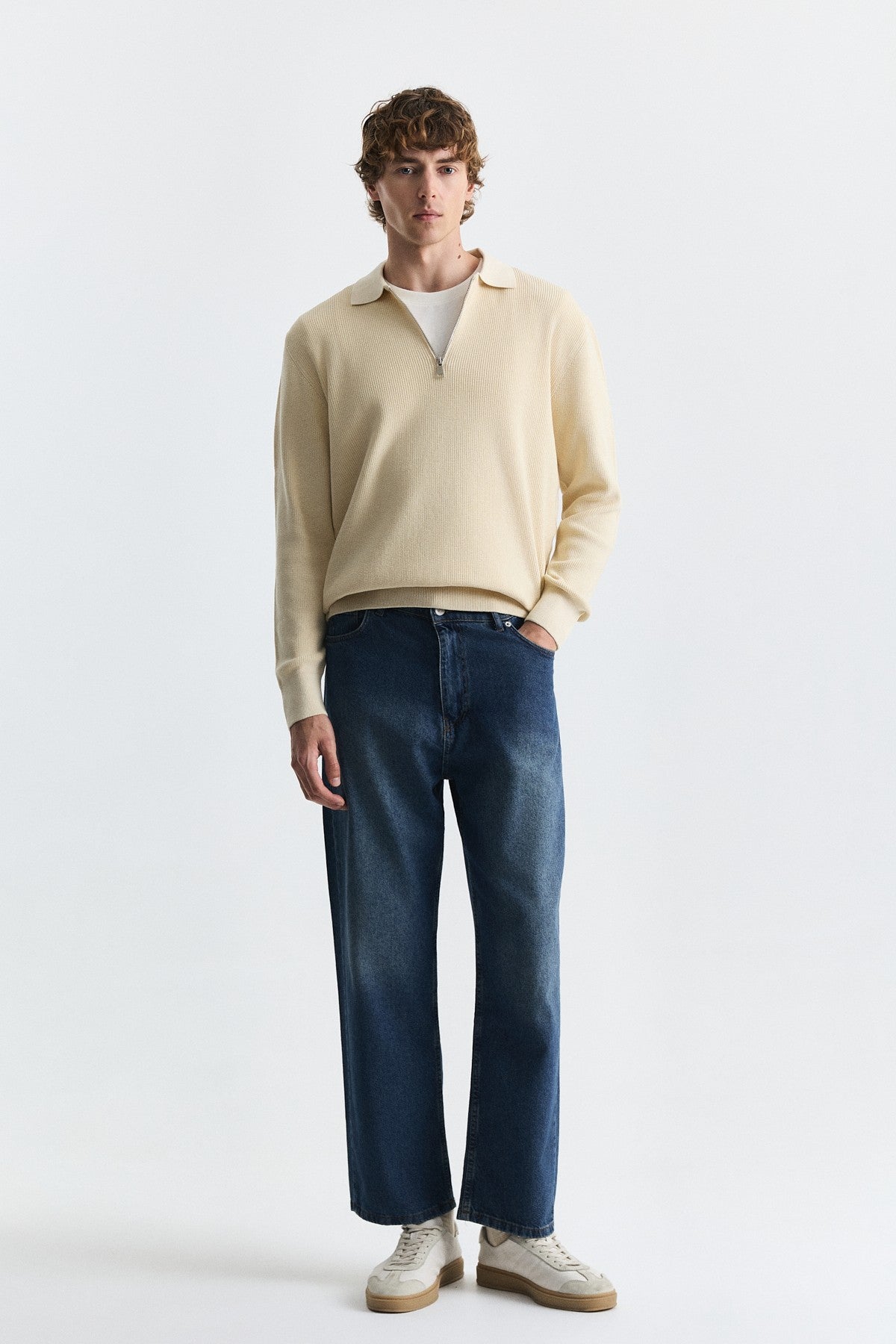 Men's Knit Sweater with a Zipper