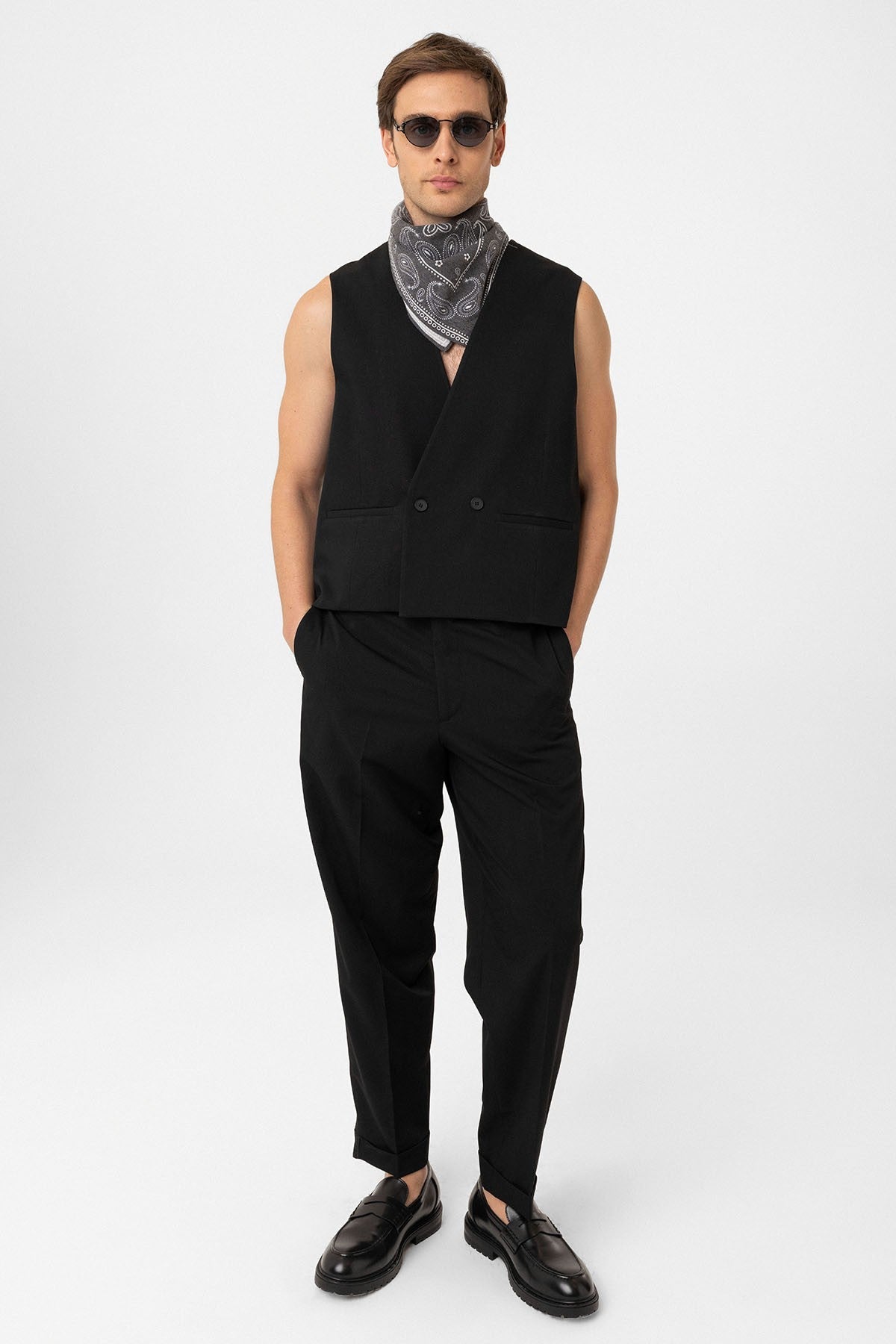 Antioch Men's Technical Relax Fit Vest