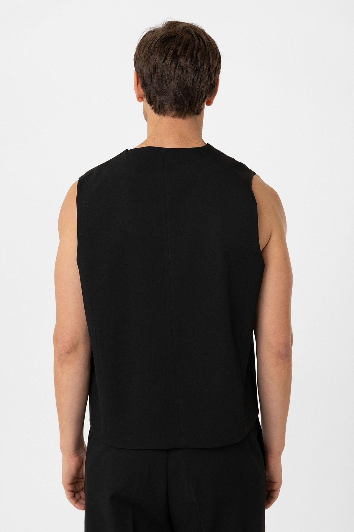 Antioch Men's Technical Relax Fit Vest