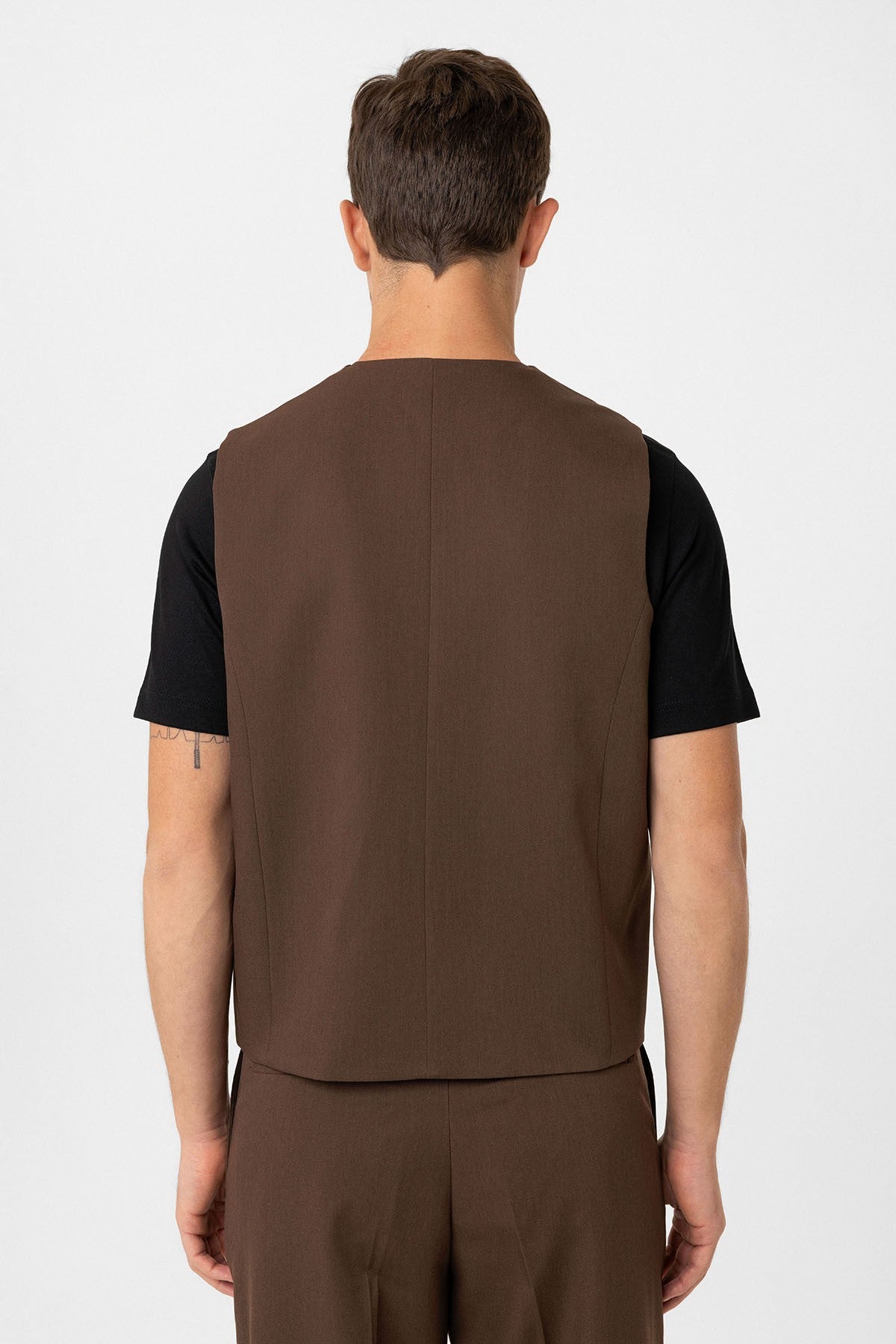 Antioch Men's Technical Relax Fit Vest