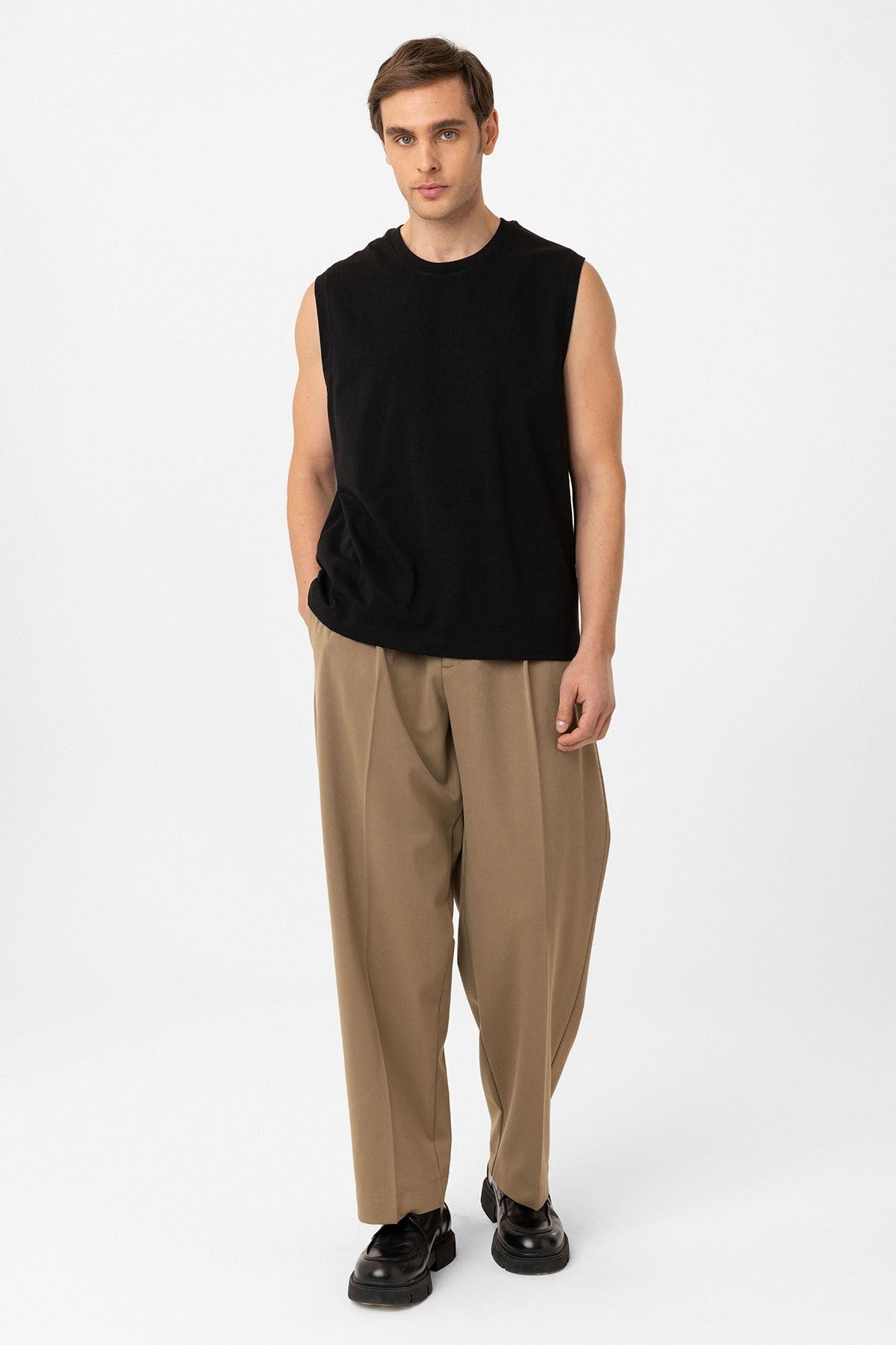 Antioch Relaxed Fit Men's Sleeveless T-Shirt