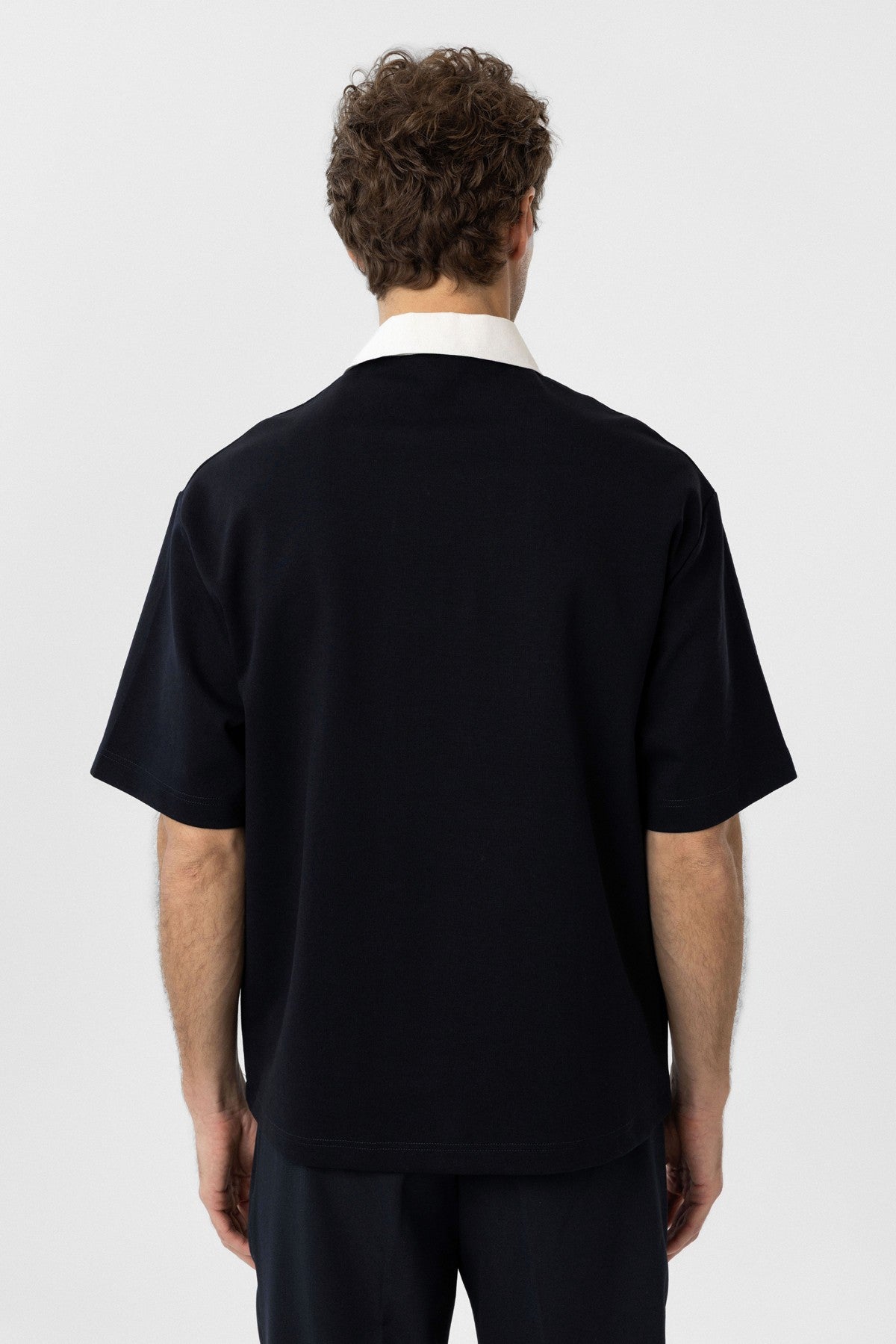 Men's T-Shirt with Contrast Collar and Interlock Weave