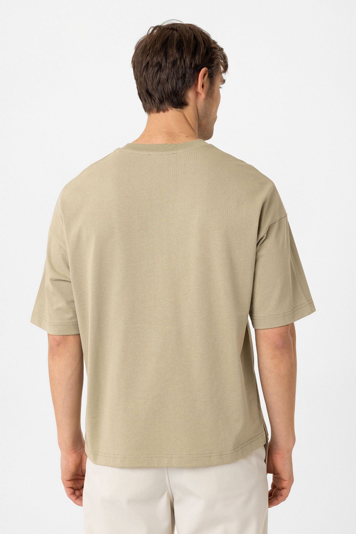 Antioch Relaxed Basic Men's T-Shirt