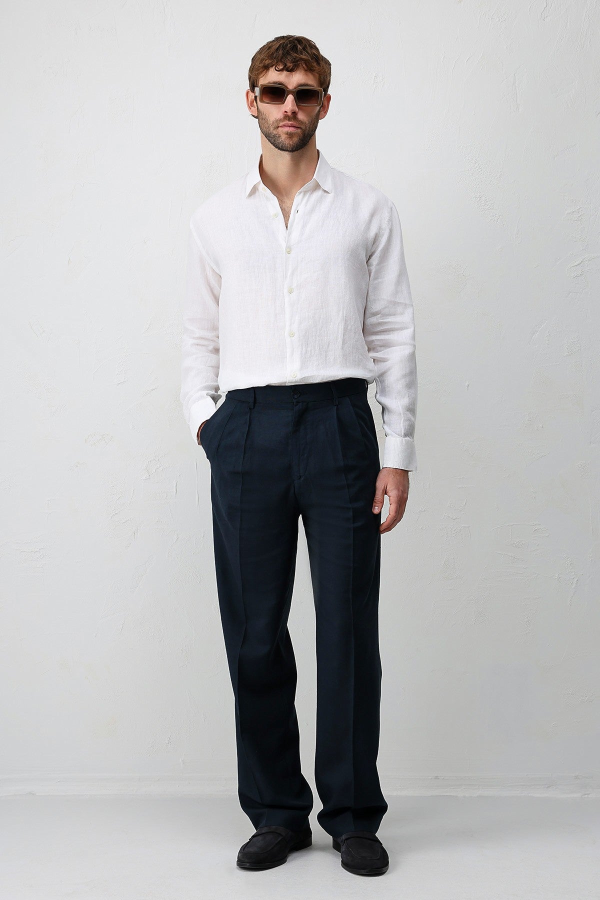 Antioch 100% Linen Relaxed-Fit Men's Shirt