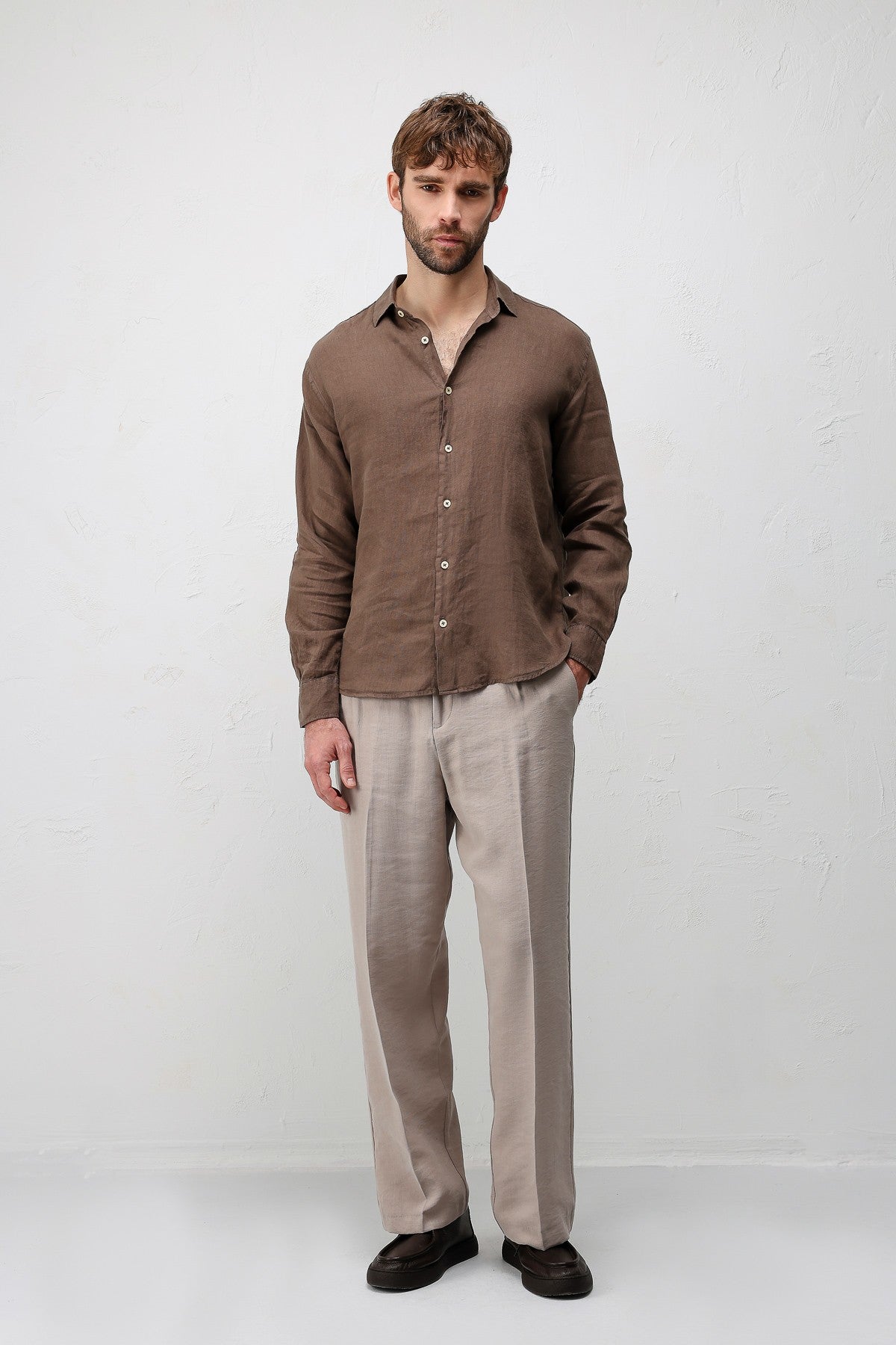 Antioch 100% Linen Relaxed-Fit Men's Shirt