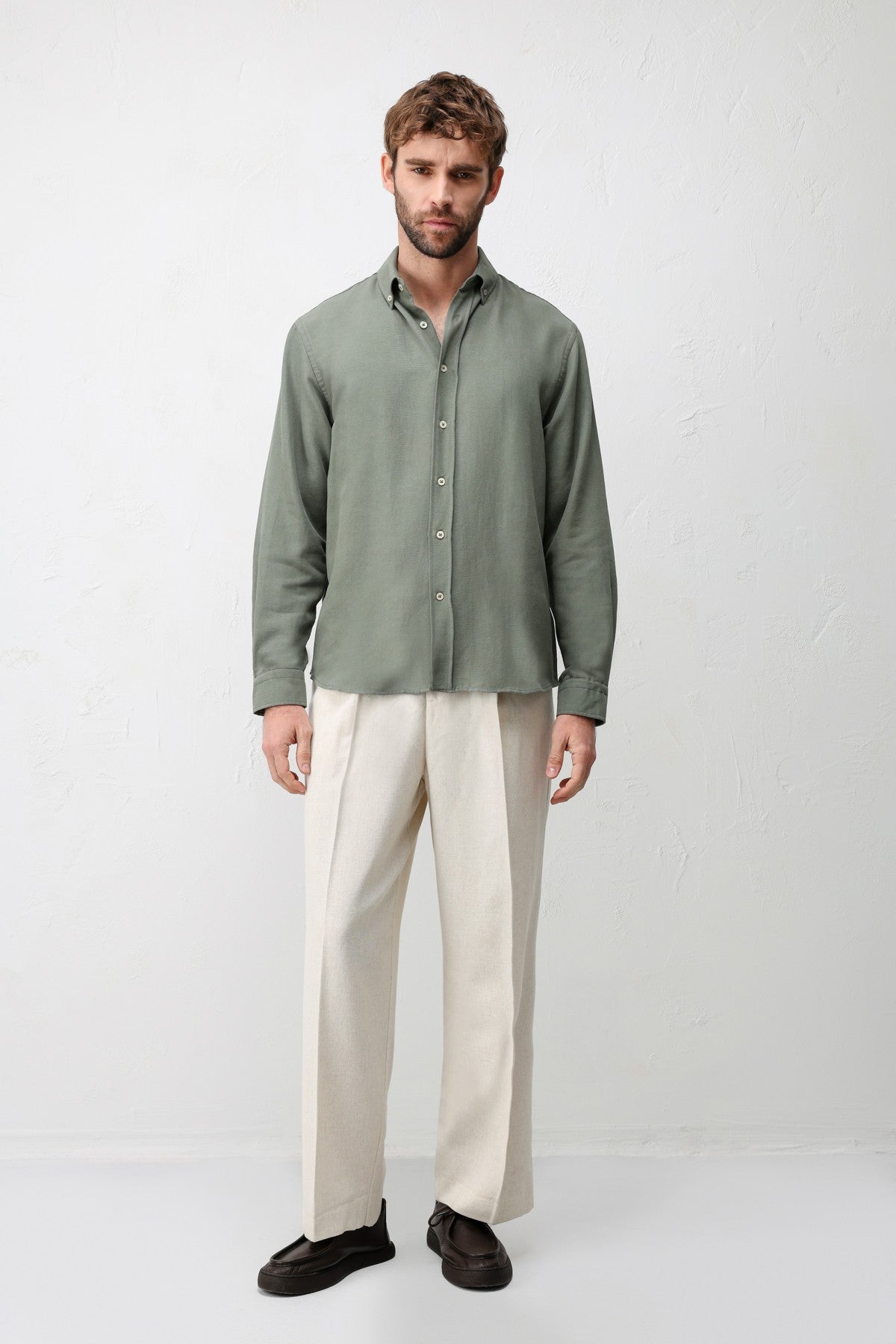 Antioch Linen-Blend Relaxed-Fit Men's Shirt