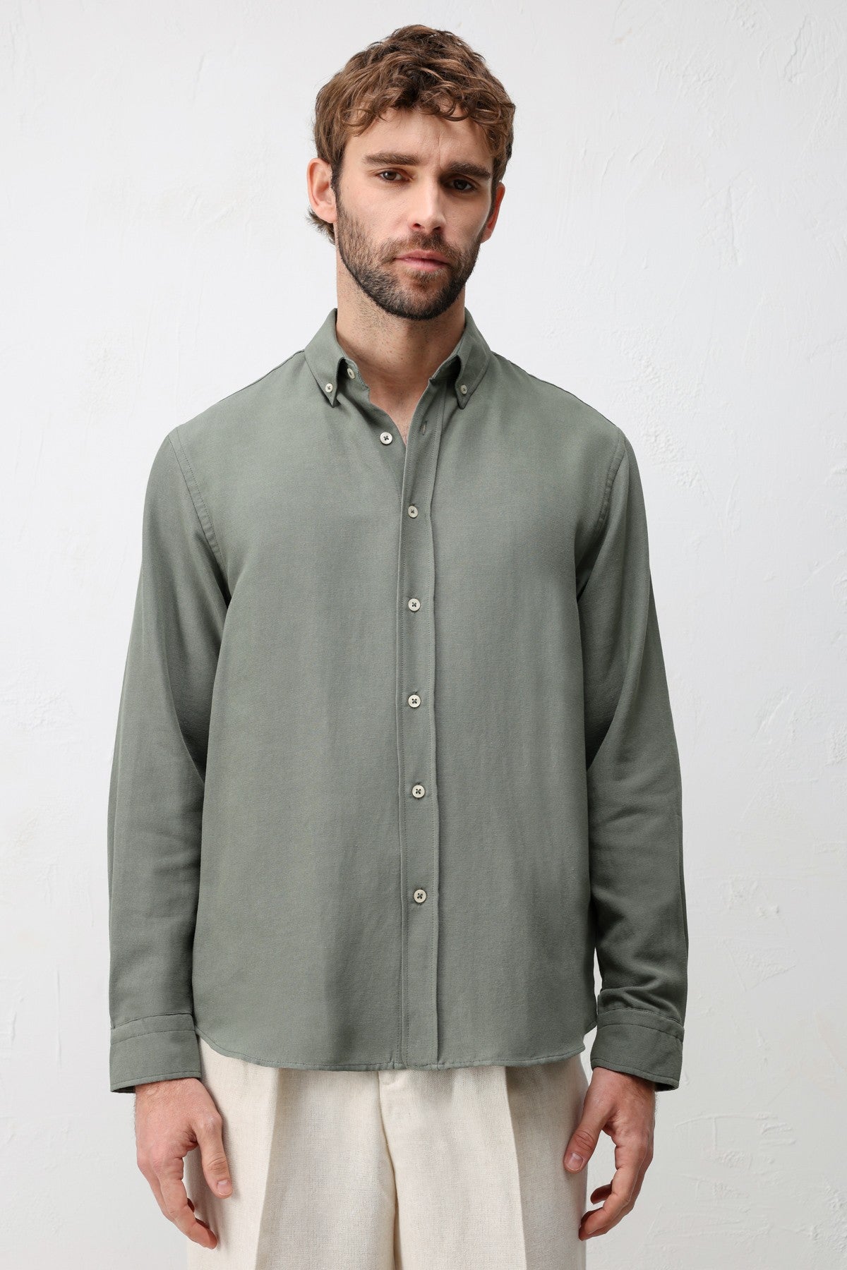 Antioch Linen-Blend Relaxed-Fit Men's Shirt