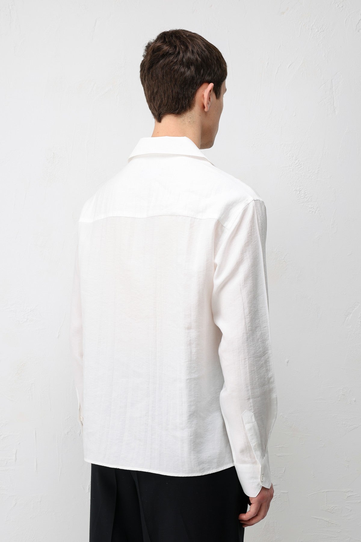 Antioch Men's Shirt with a Wide Collar in a Lyocell Blend