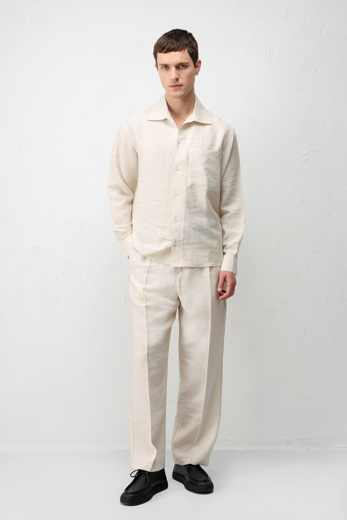 Antioch Men's Shirt with a Wide Collar in a Lyocell Blend