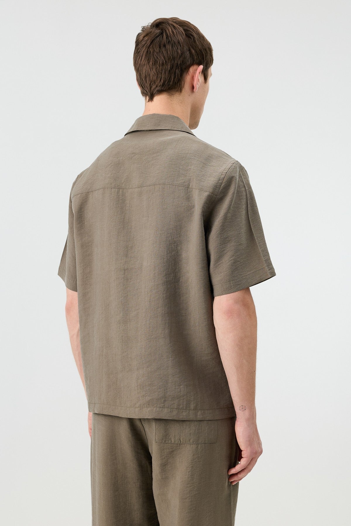 Antioch Lyocell-Blend Hidden-Button Men's Shirt