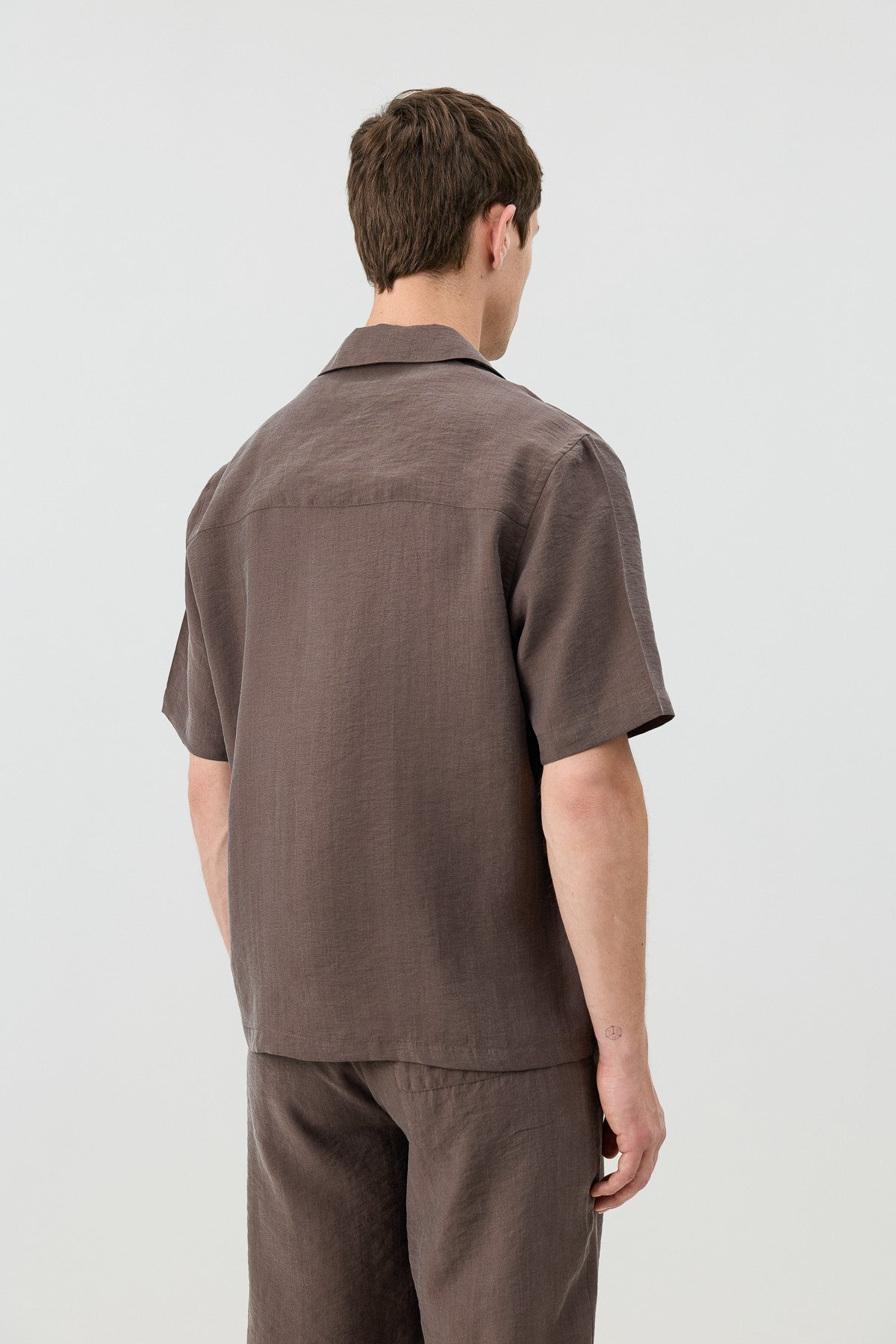Antioch Lyocell-Blend Hidden-Button Men's Shirt