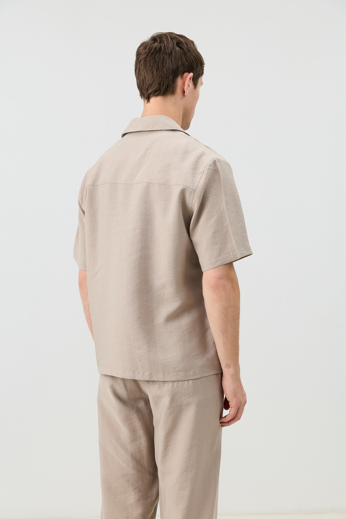 Antioch Lyocell-Blend Hidden-Button Men's Shirt