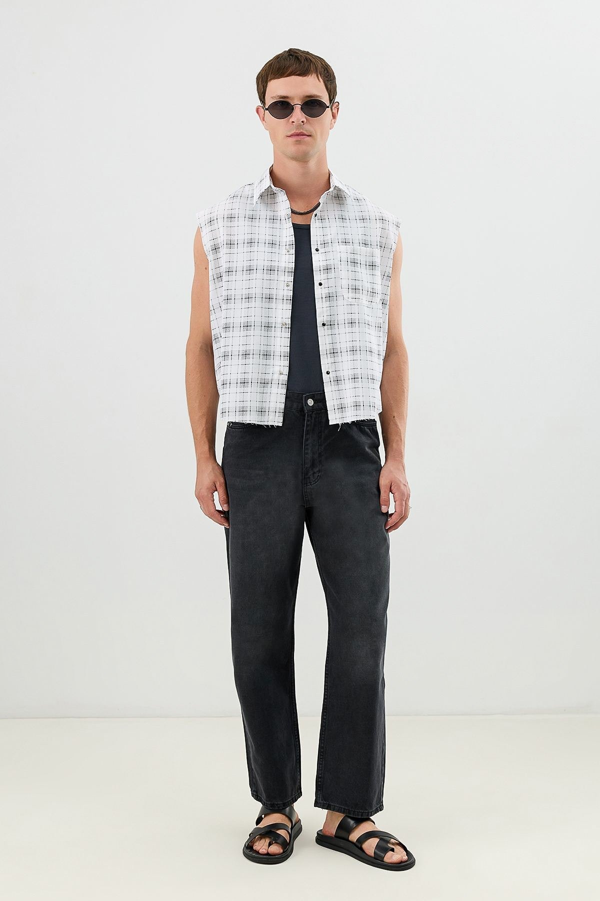 Men's Sleeveless Boxy-Fit Shirt with Modal Blend