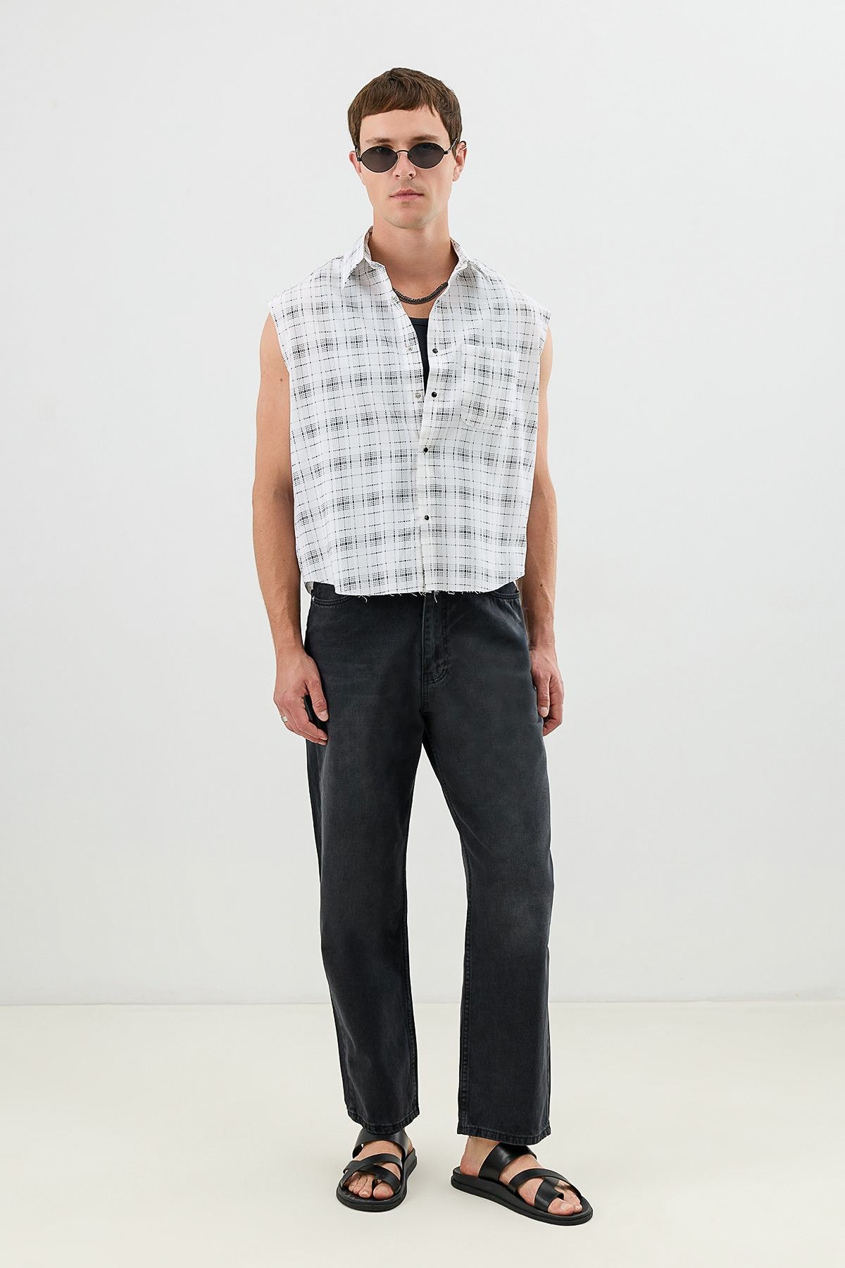 Men's Sleeveless Boxy-Fit Shirt with Modal Blend