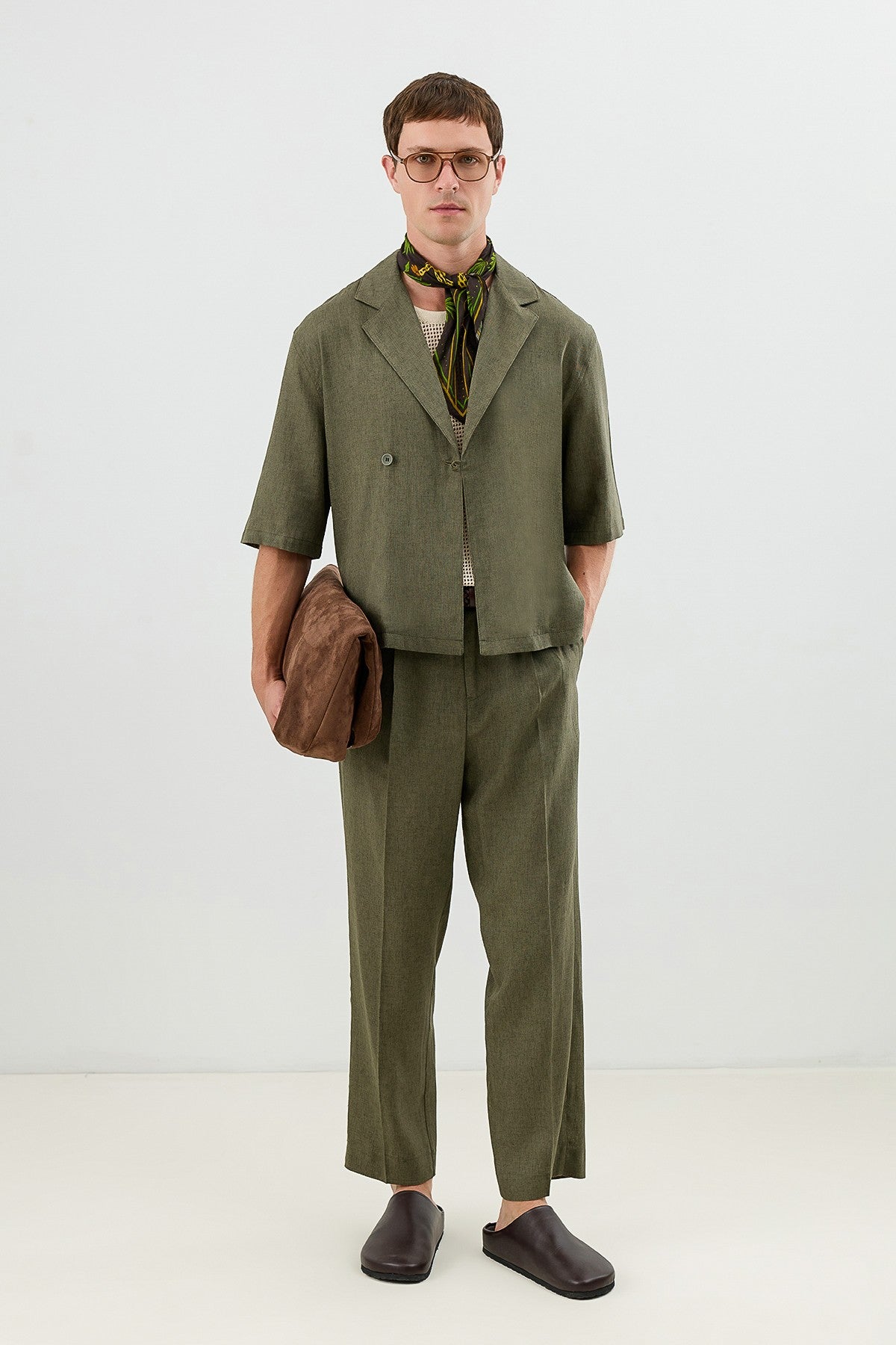 Men's Relaxed-Fit Symmetrical Shirt with Linen Blend