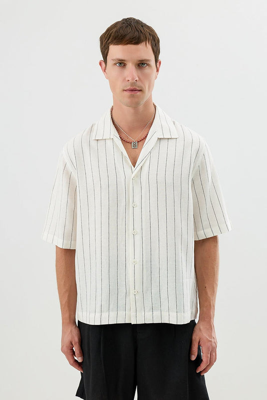 Men's Short-Sleeve Striped Relaxed-Fit Shirt with Linen Blend