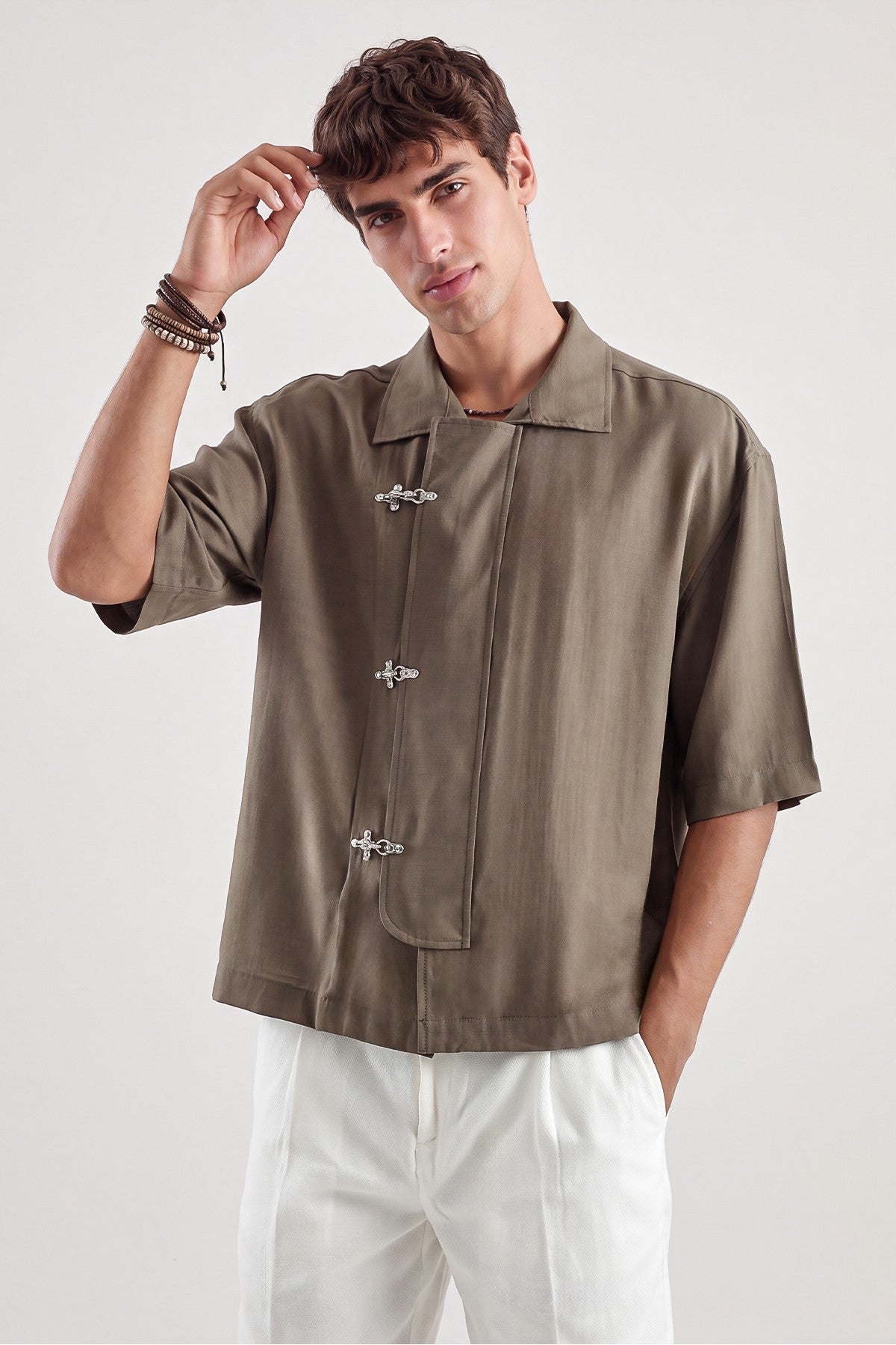 Relaxed-Fit Shirt with Detailed Closure