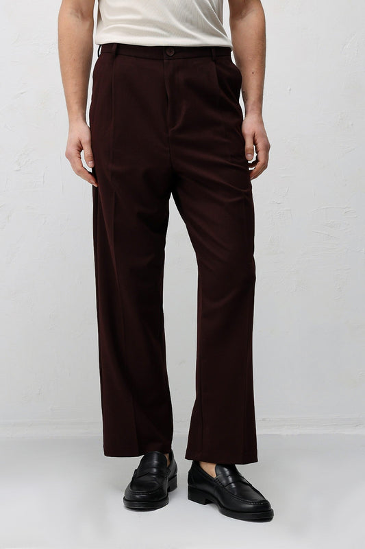 Pleated Relaxed-Fit Men's Pants