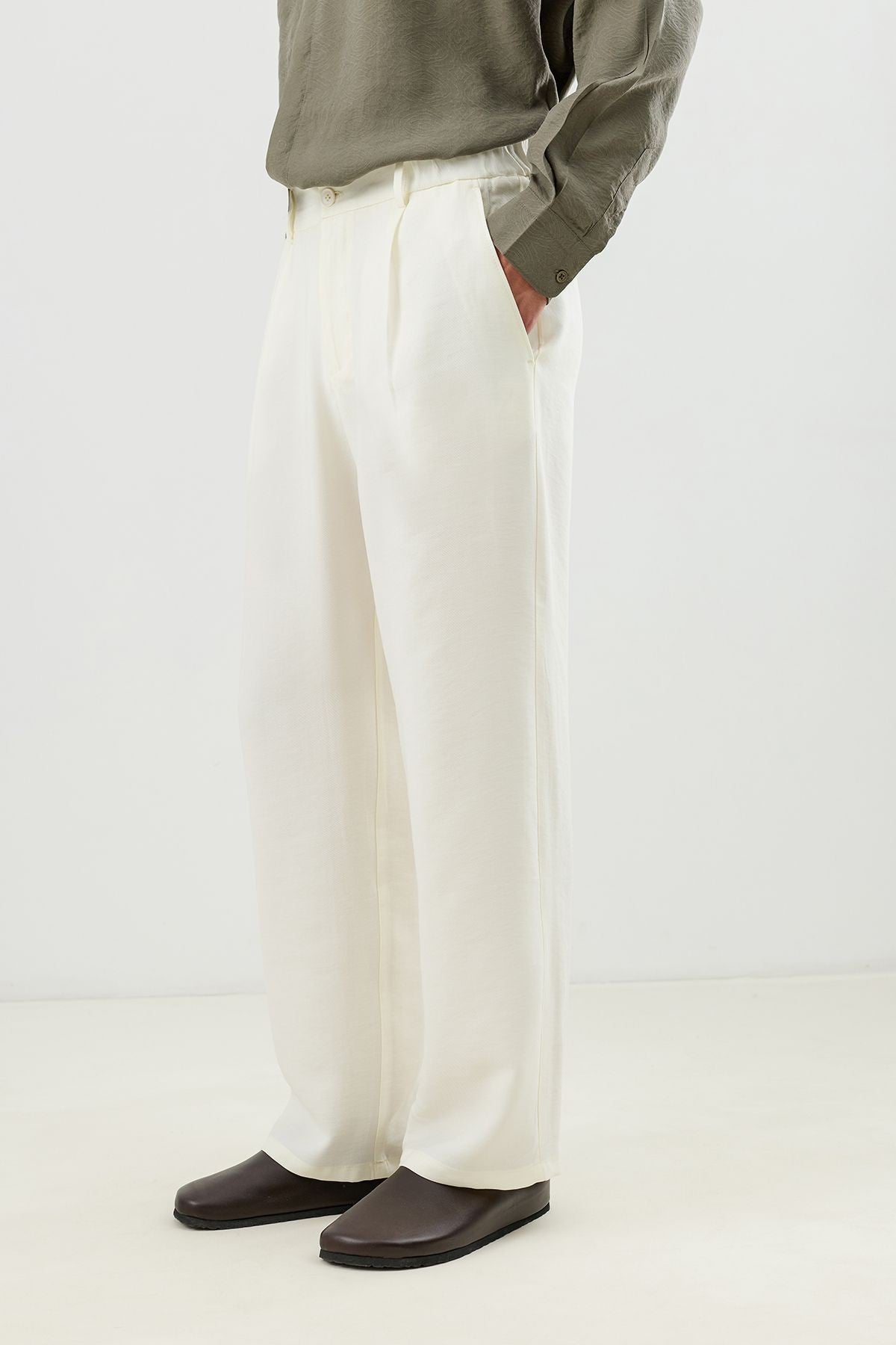 Men's Pants with Lyocell Blend