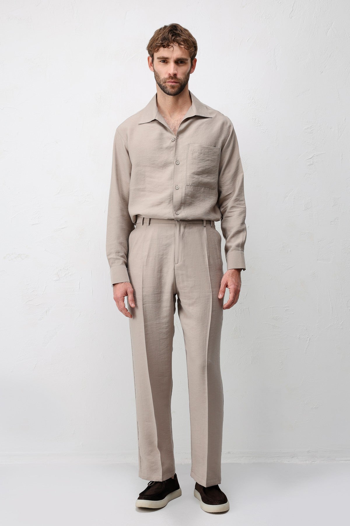 Antioch Lyocell Relaxed-Fit Pleated Men's Pants
