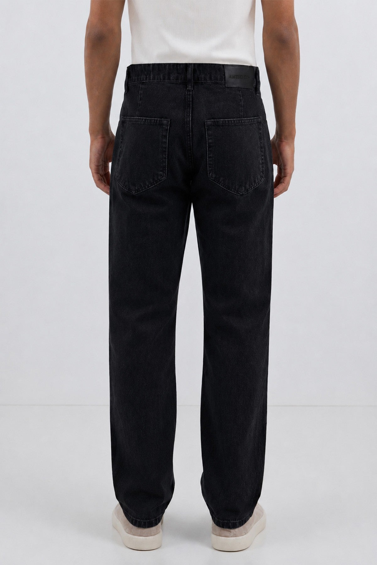 Tapered-Fit Men's Jeans