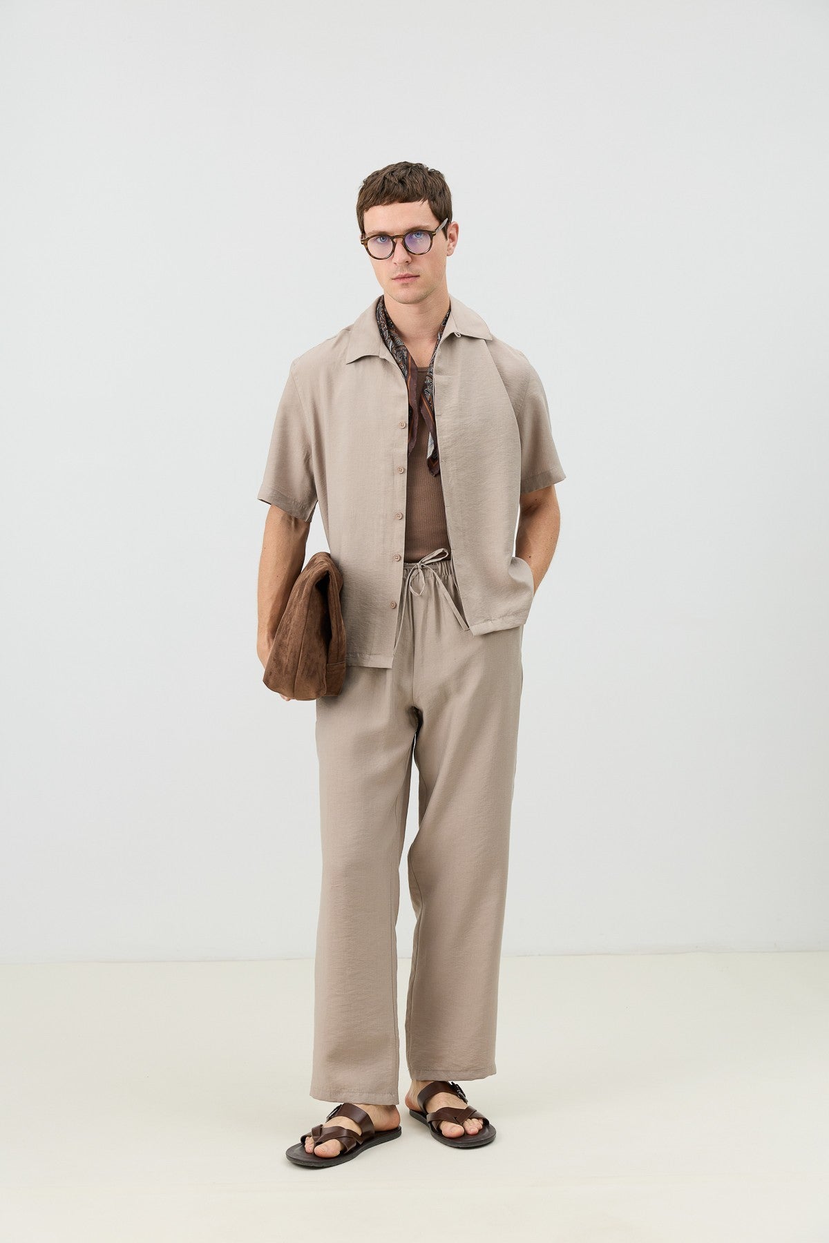 Men's Relaxed-Fit Pants with Lyocell Blend