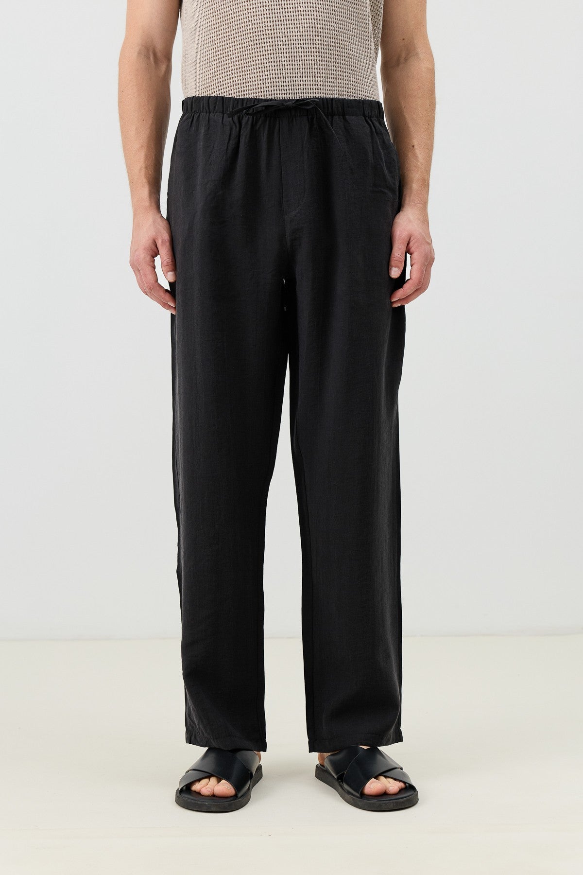 Men's Relaxed-Fit Pants with Lyocell Blend