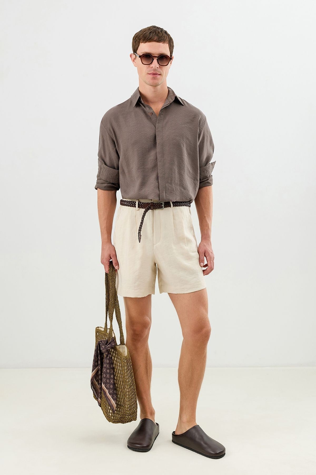 Men's Pleated Shorts with Lyocell Blend