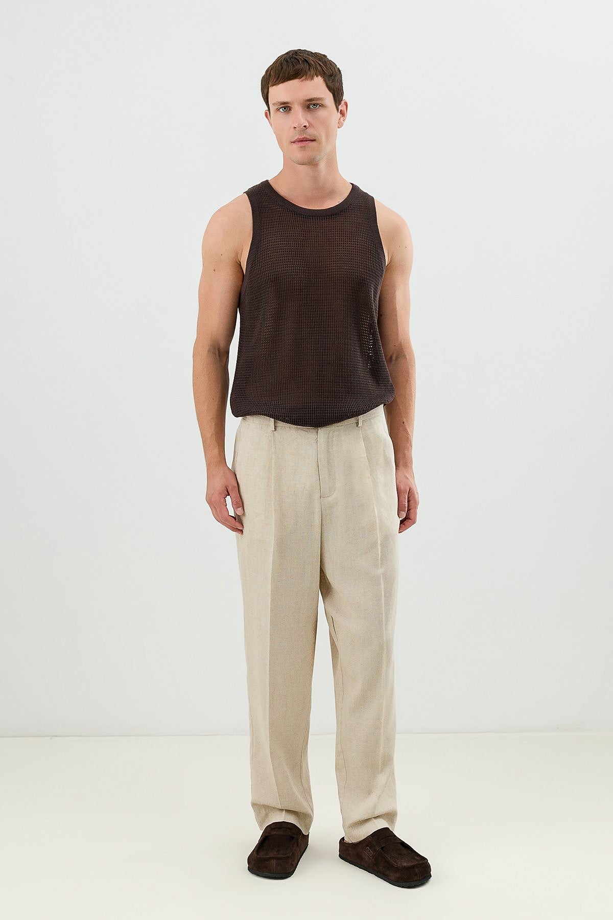 Men's Linen-Blend Pants with an Elastic Waistband