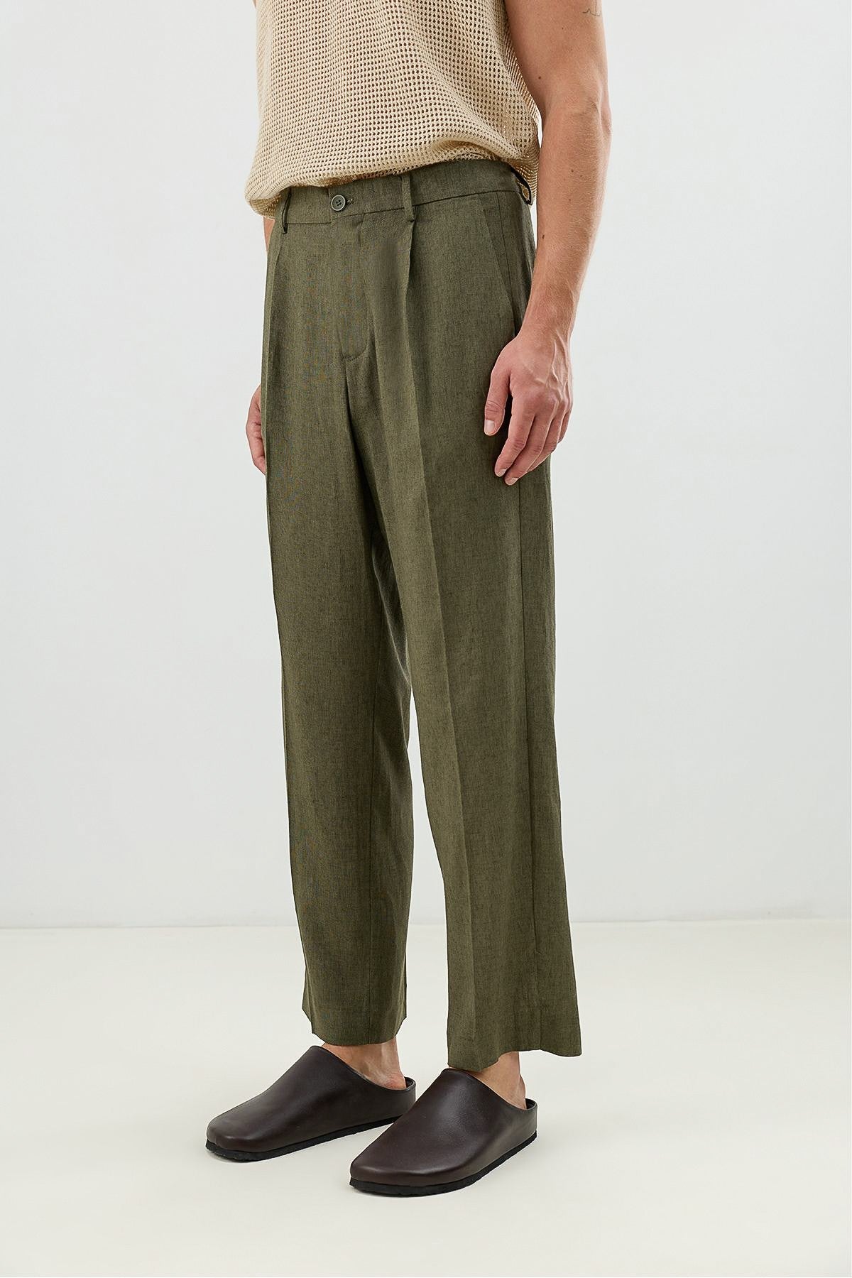 Men's Linen-Blend Pants with an Elastic Waistband