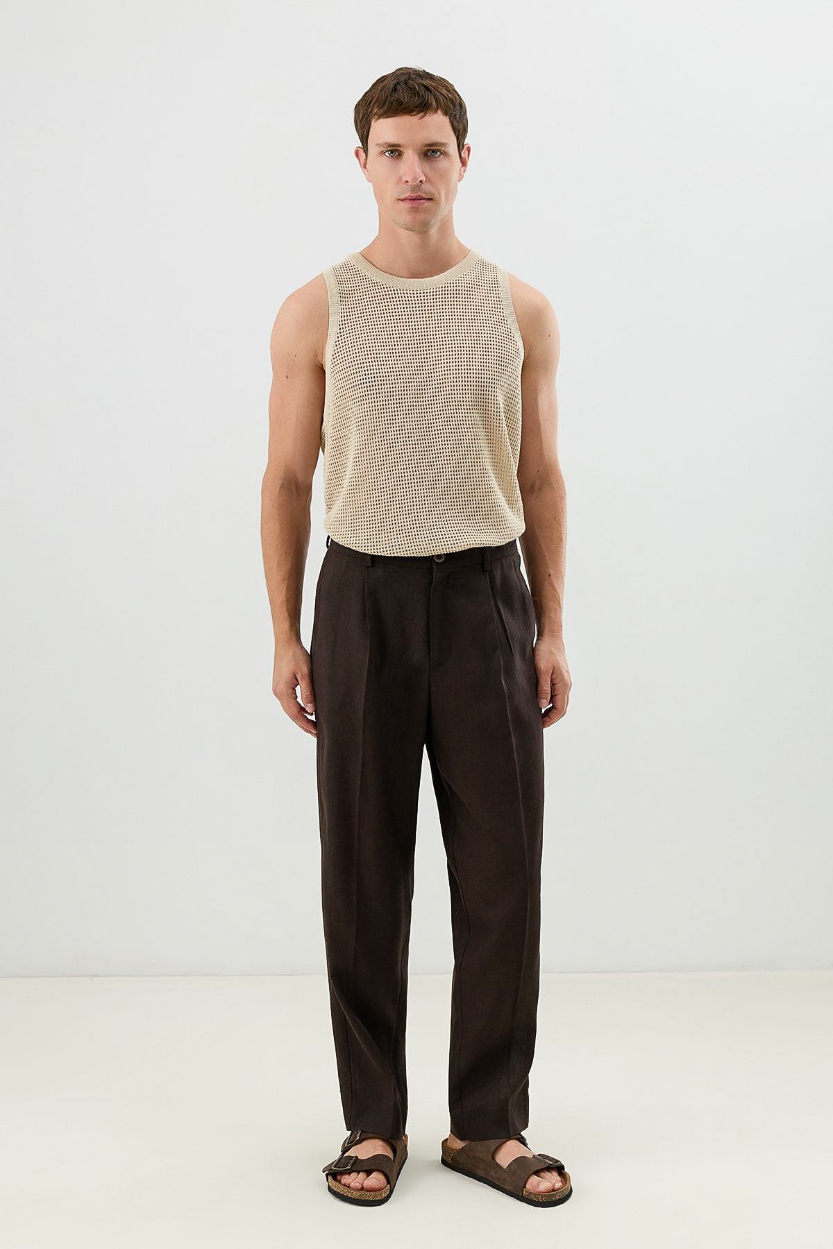 Men's Linen-Blend Pants with an Elastic Waistband