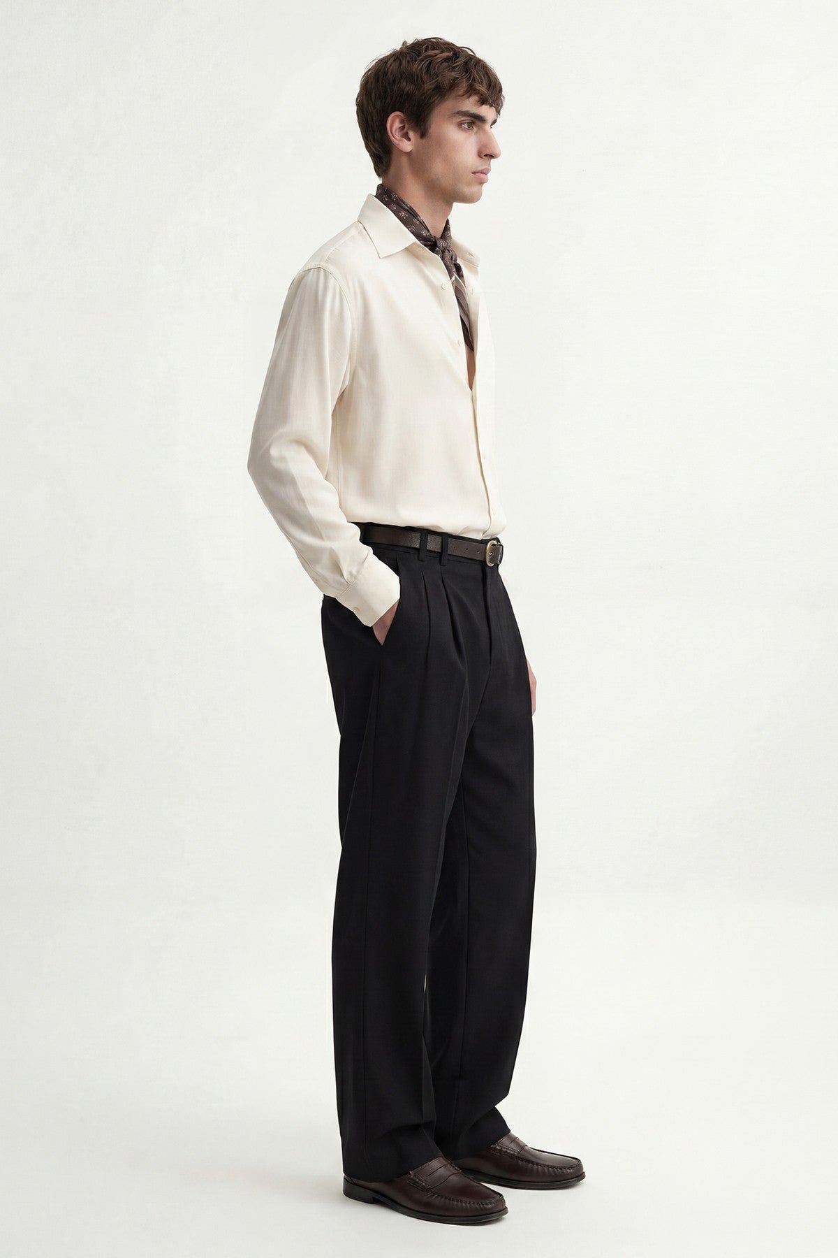 Pleated Relaxed-Fit Men's Pants