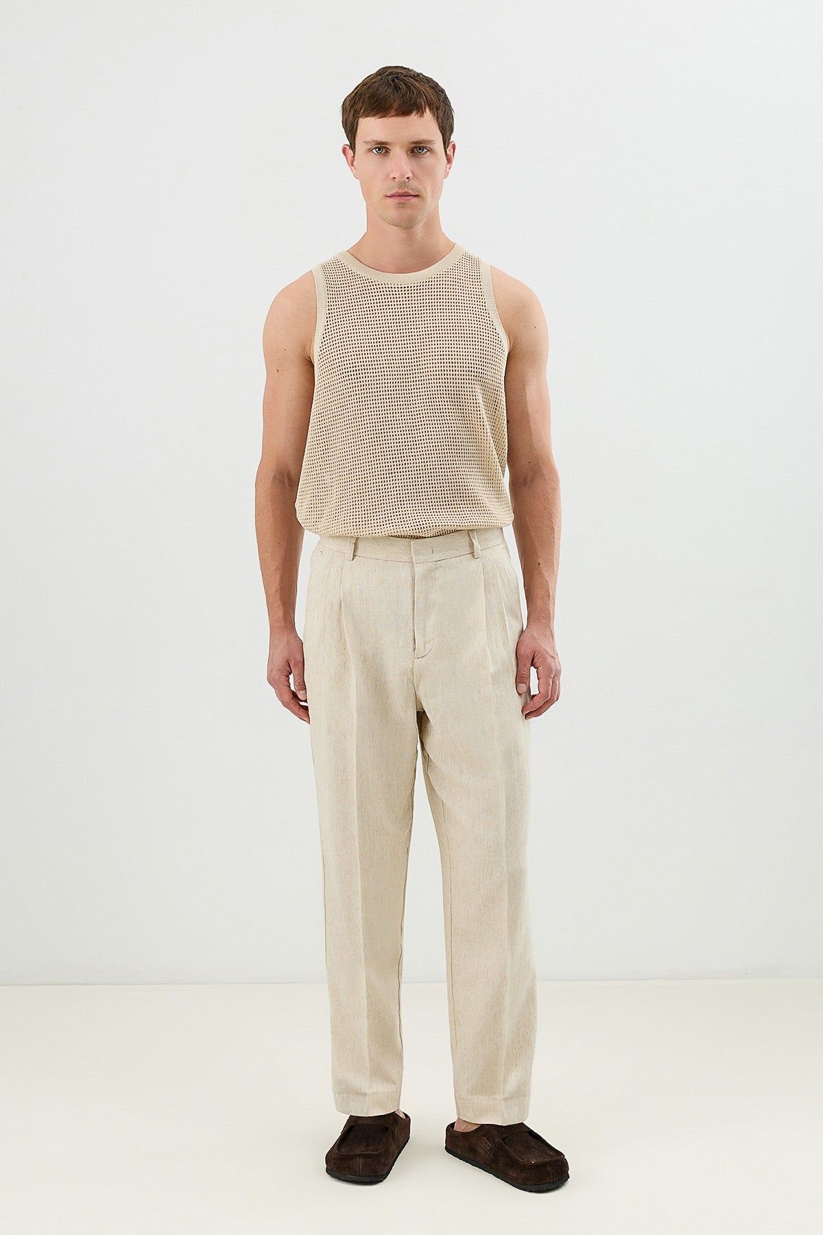 Men's Pleated Pants with Linen Blend
