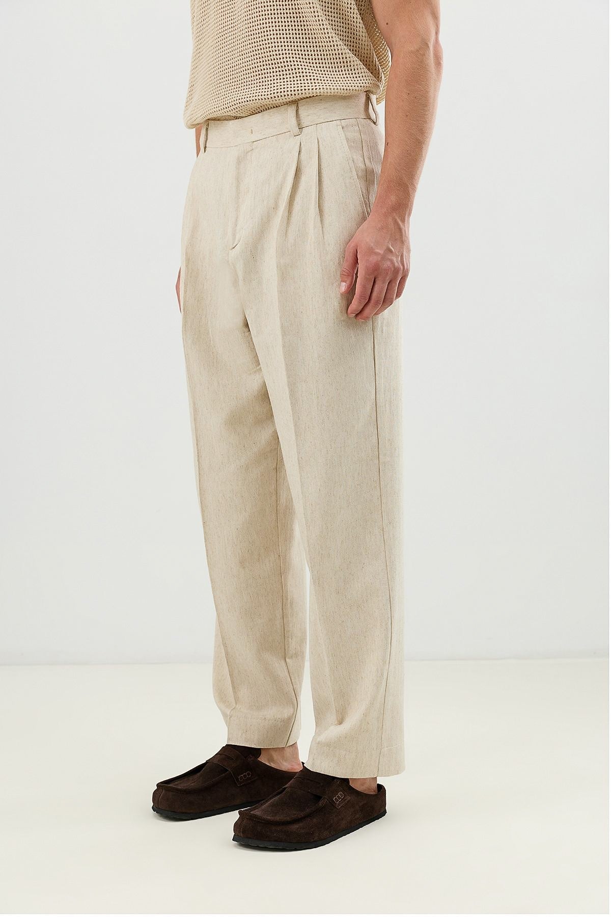 Men's Pleated Pants with Linen Blend