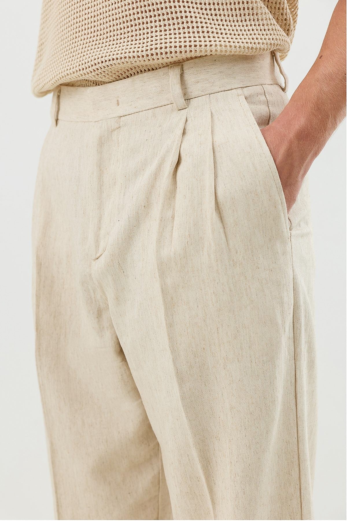 Men's Pleated Pants with Linen Blend